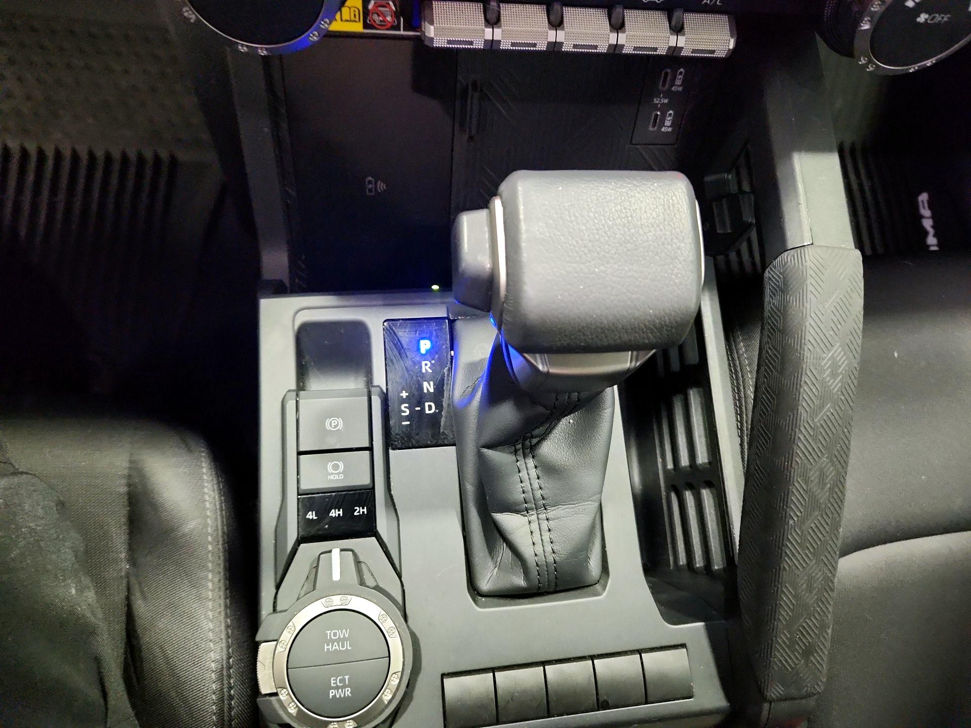 Thumbnail: 2024 Toyota Tacoma - 17