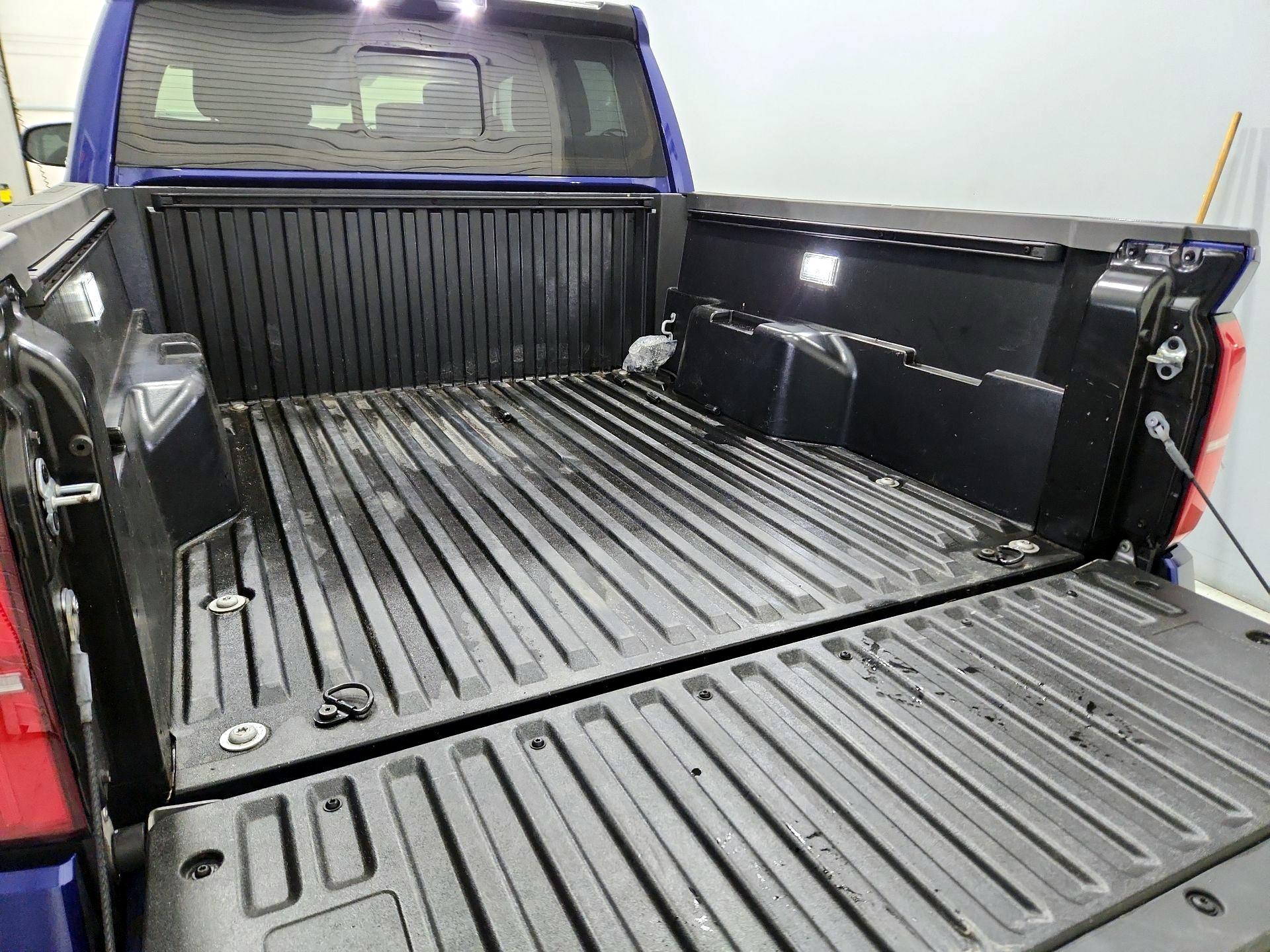 Thumbnail: 2024 Toyota Tacoma - 19