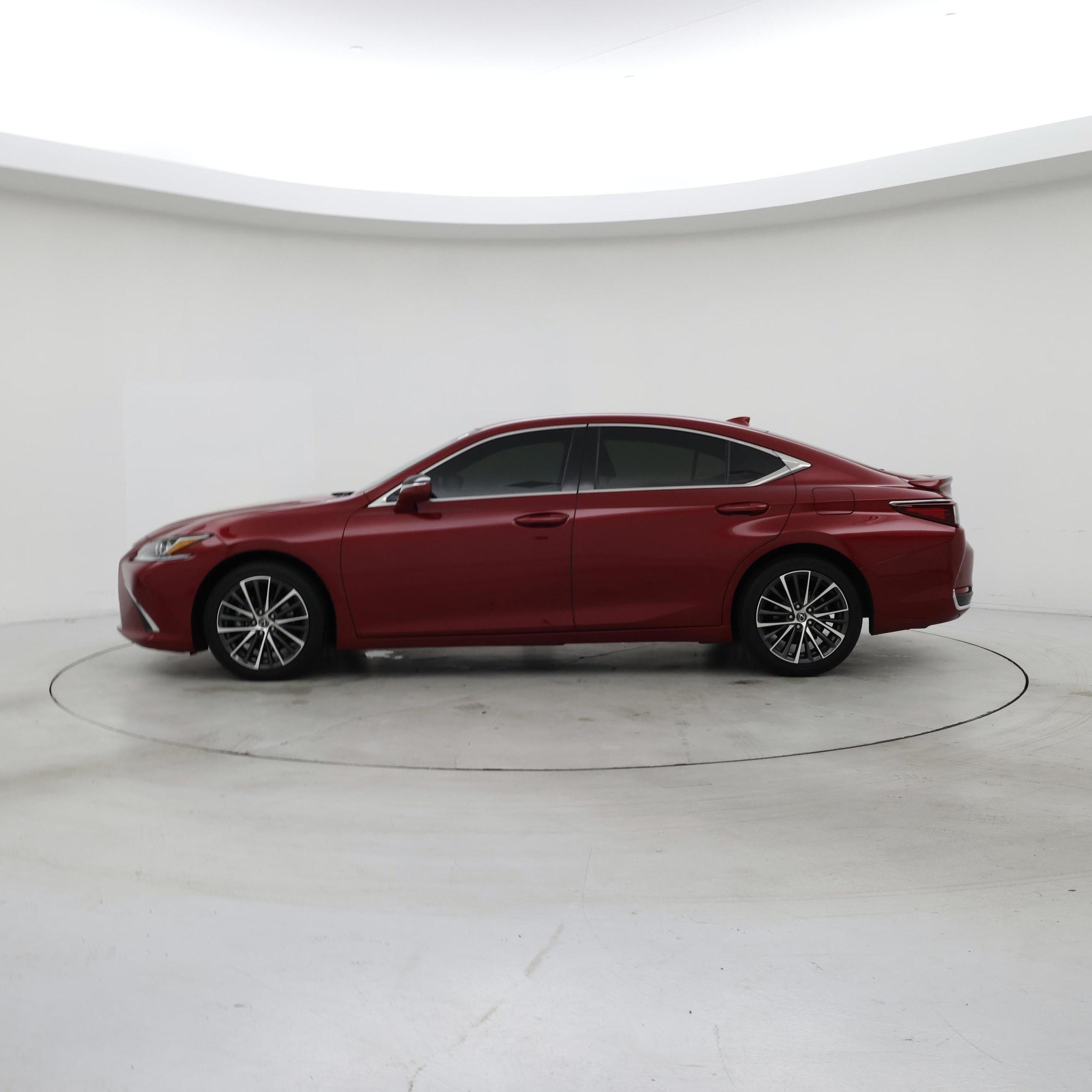 Thumbnail: 2022 Lexus ES - 3