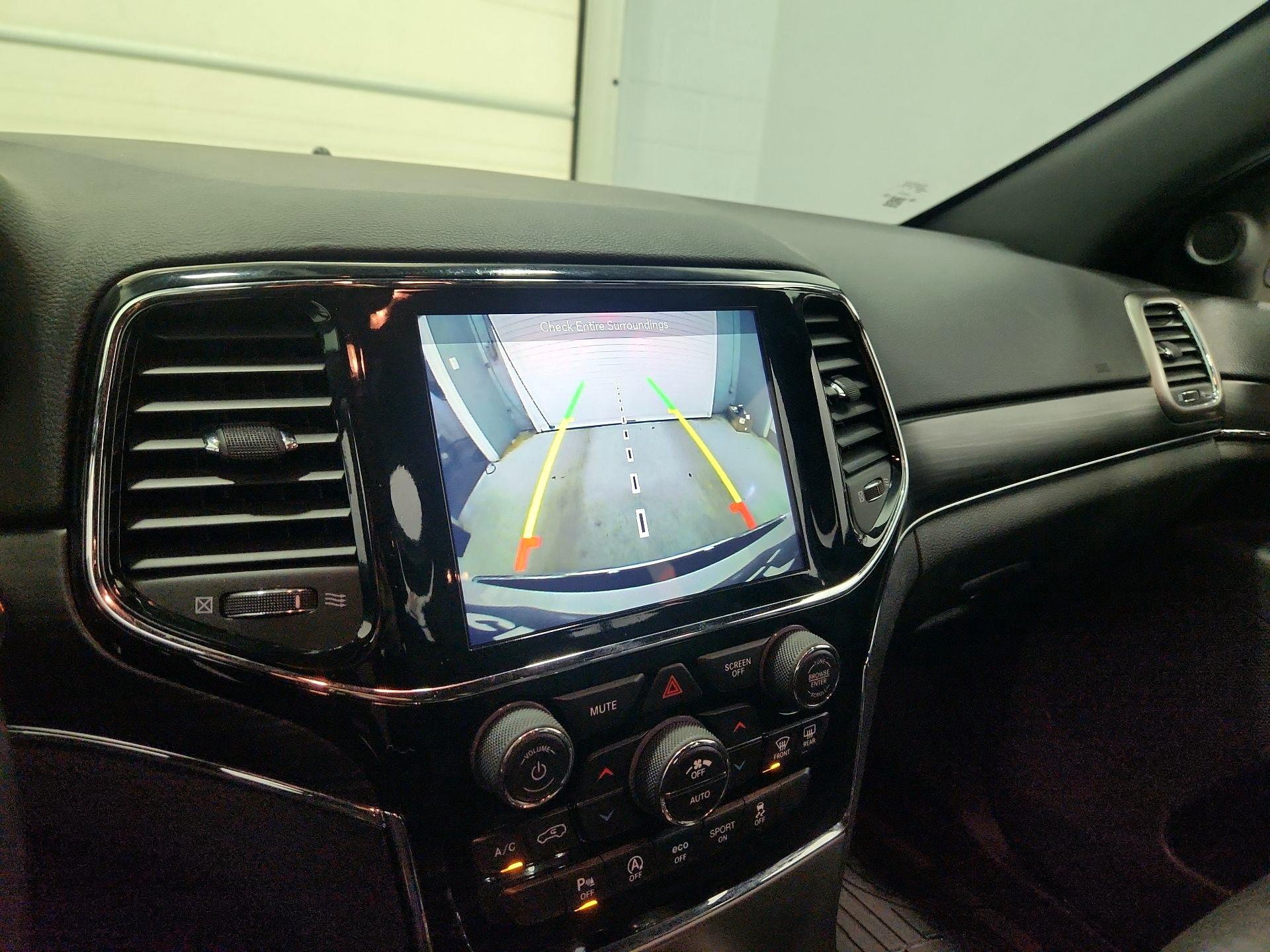 Thumbnail: 2019 Jeep Grand Cherokee - 15