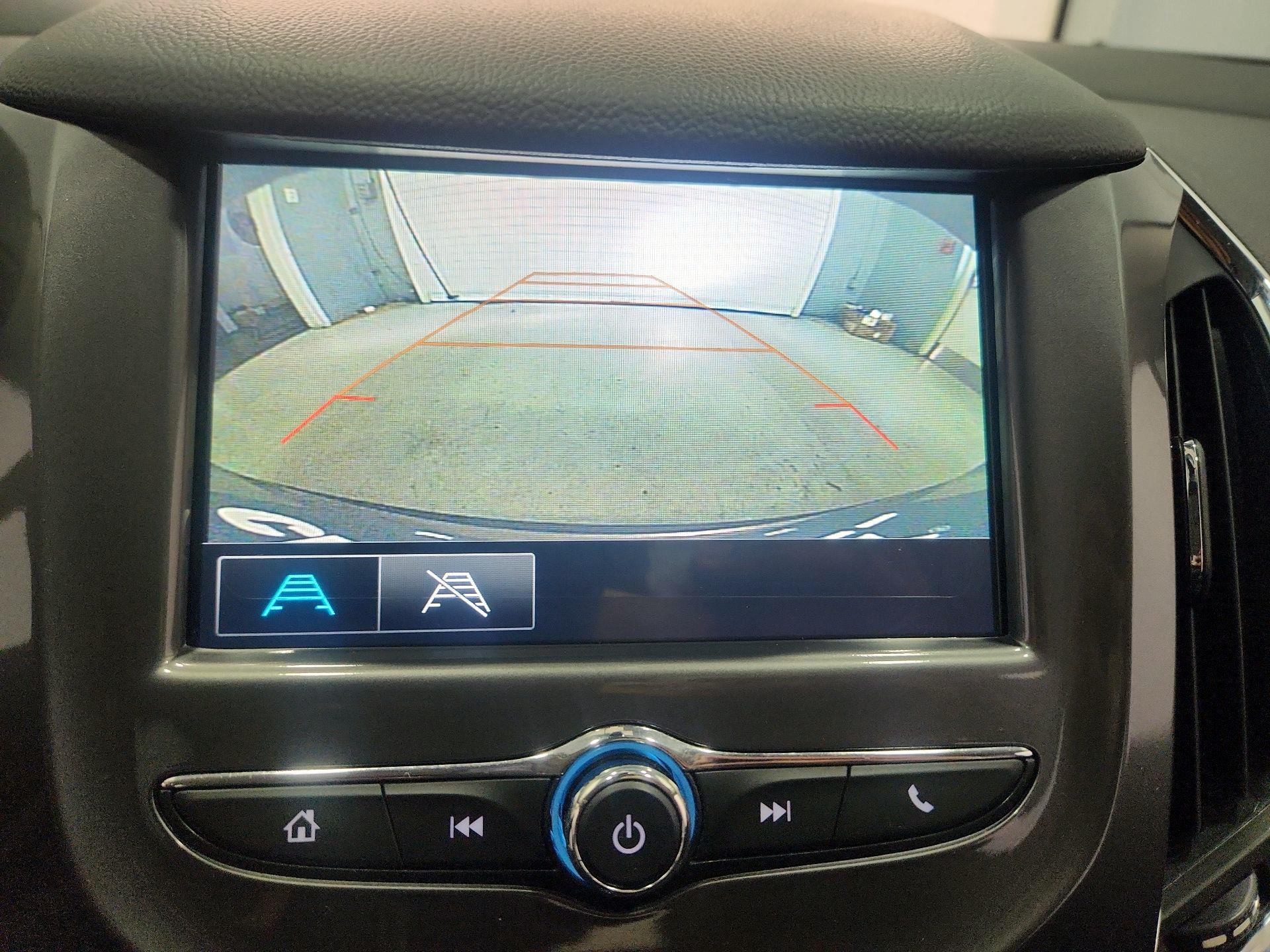 Thumbnail: 2018 Chevrolet Cruze - 13