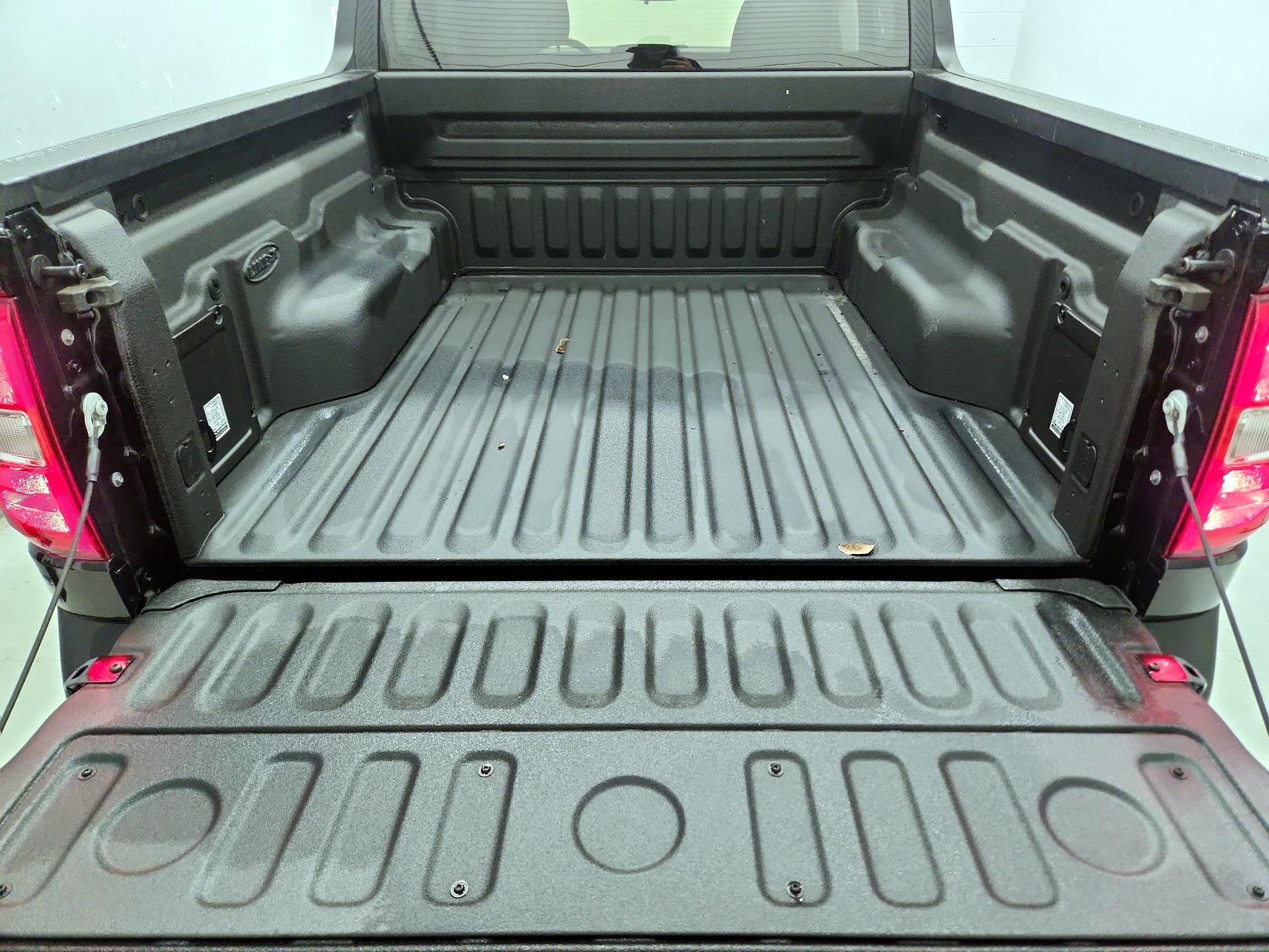 Thumbnail: 2025 Ford Maverick - 20