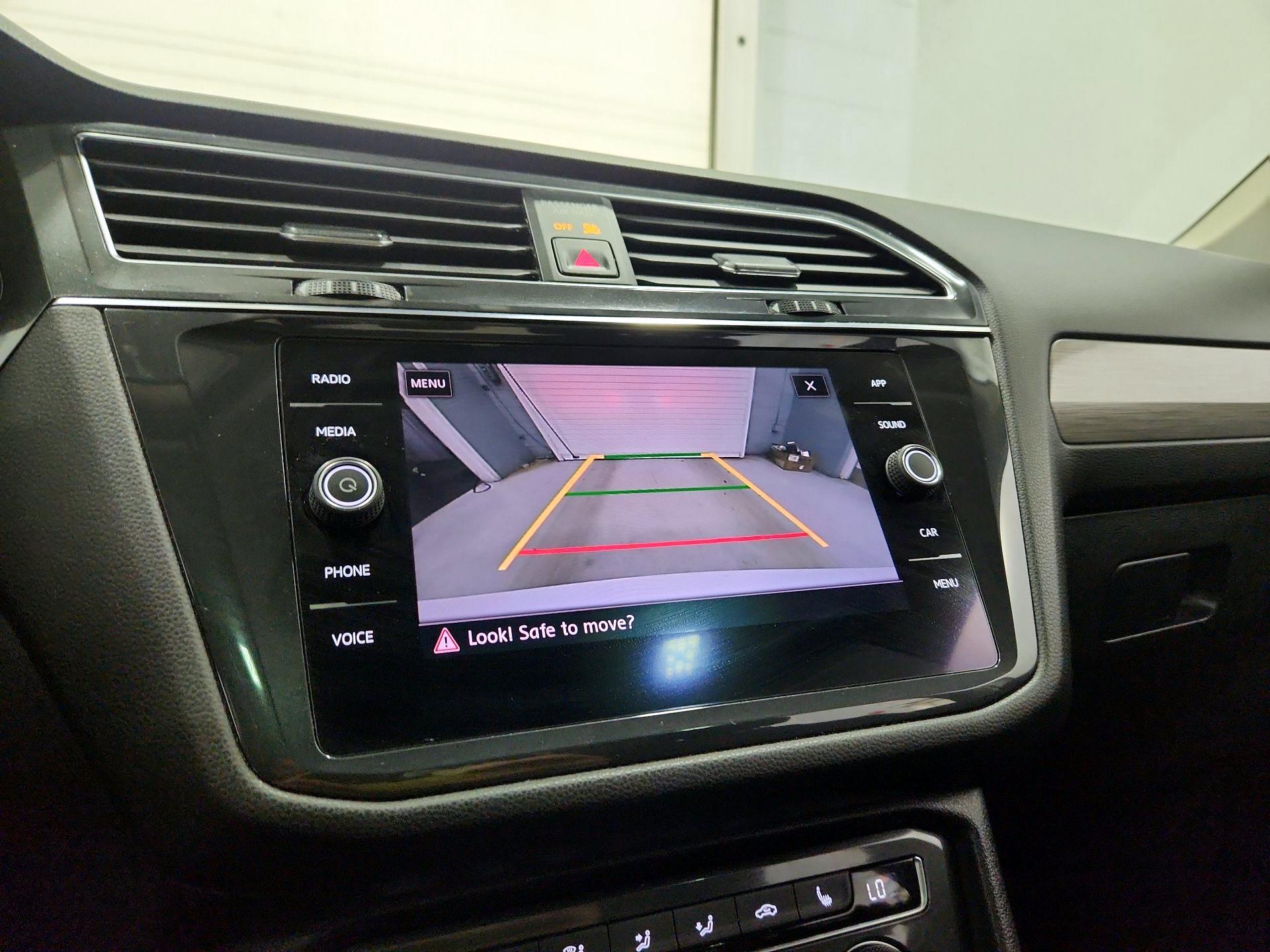 Thumbnail: 2019 Volkswagen Tiguan - 14