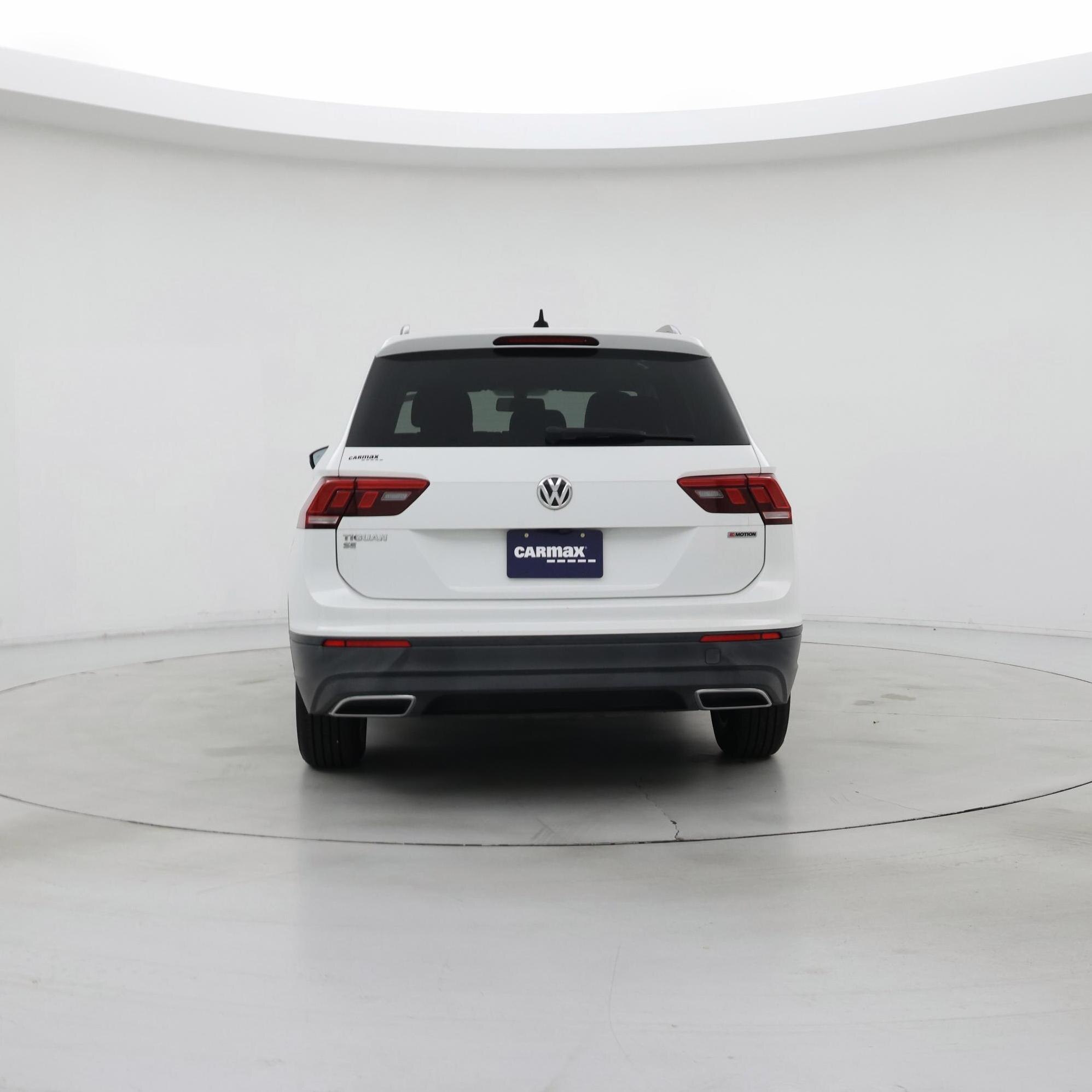 Thumbnail: 2019 Volkswagen Tiguan - 6