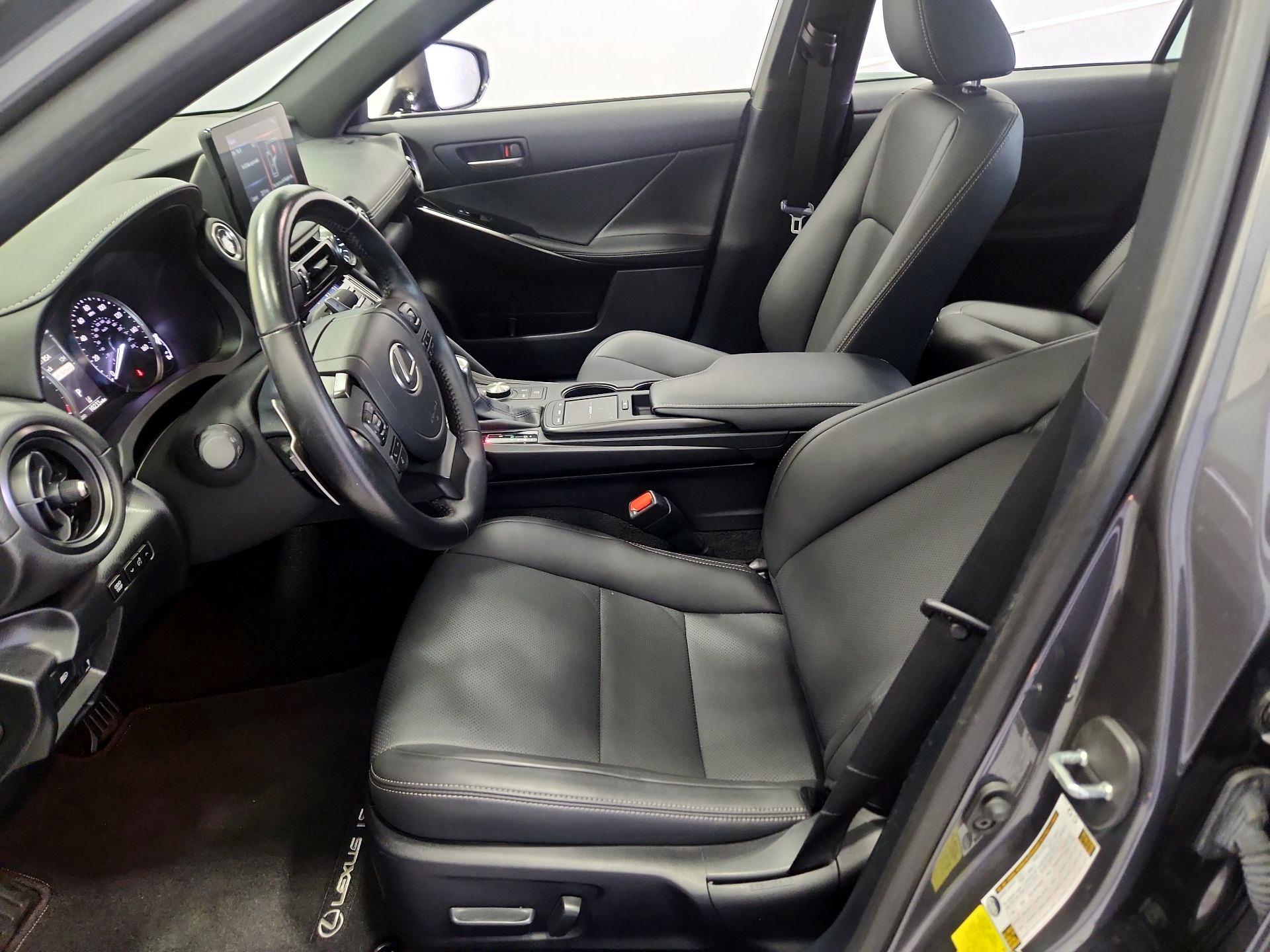 Thumbnail: 2024 Lexus IS - 11