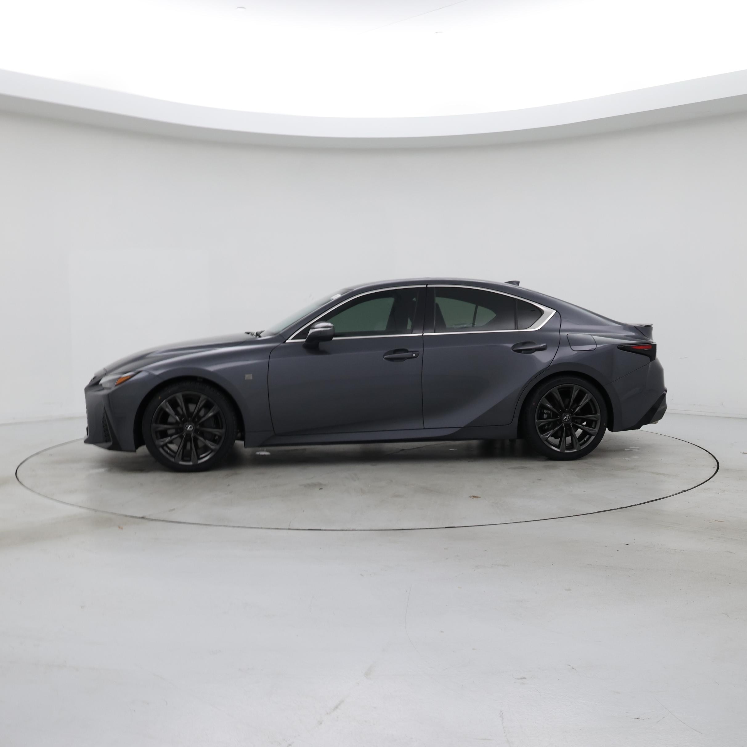 Thumbnail: 2024 Lexus IS - 3