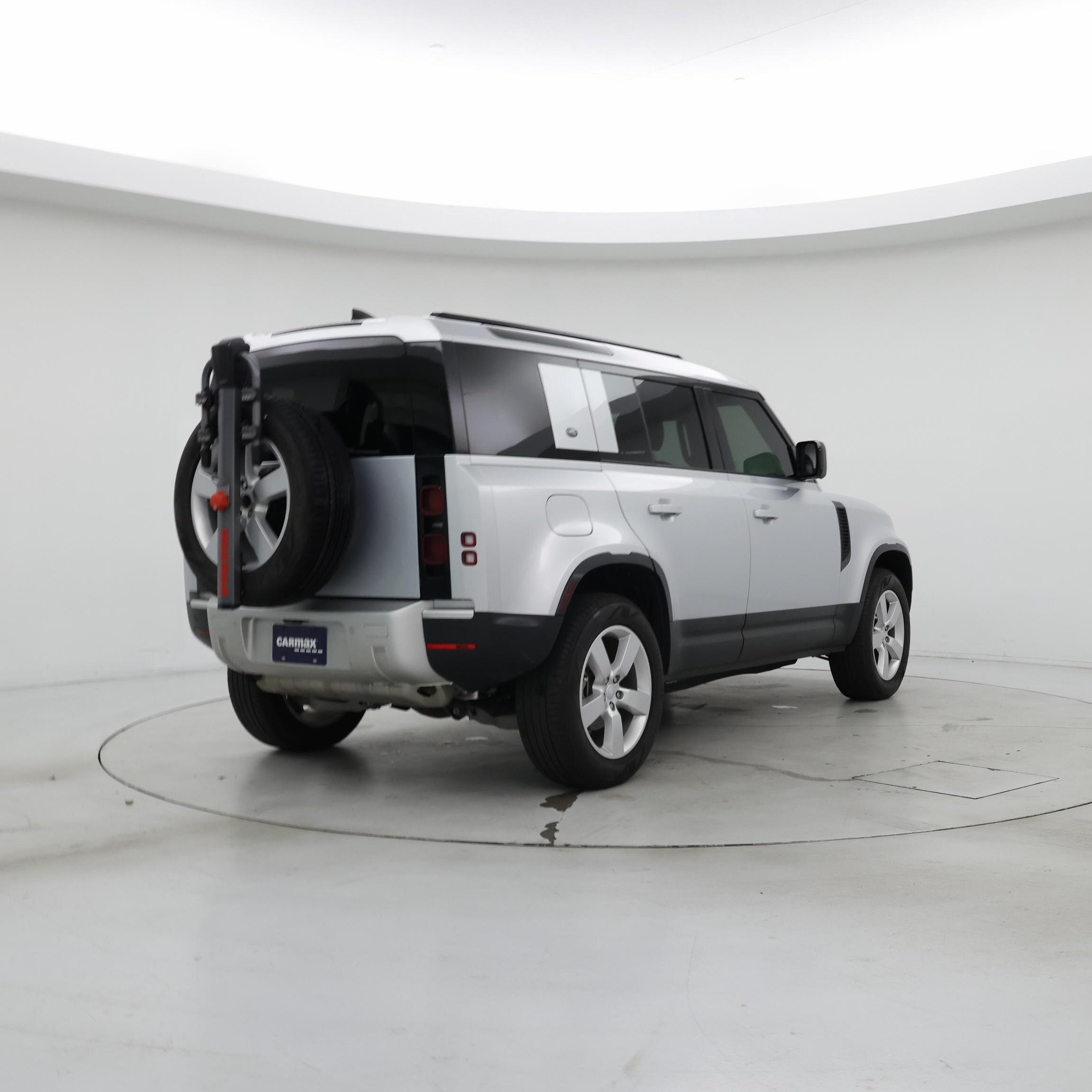 Thumbnail: 2024 Land Rover Defender - 8