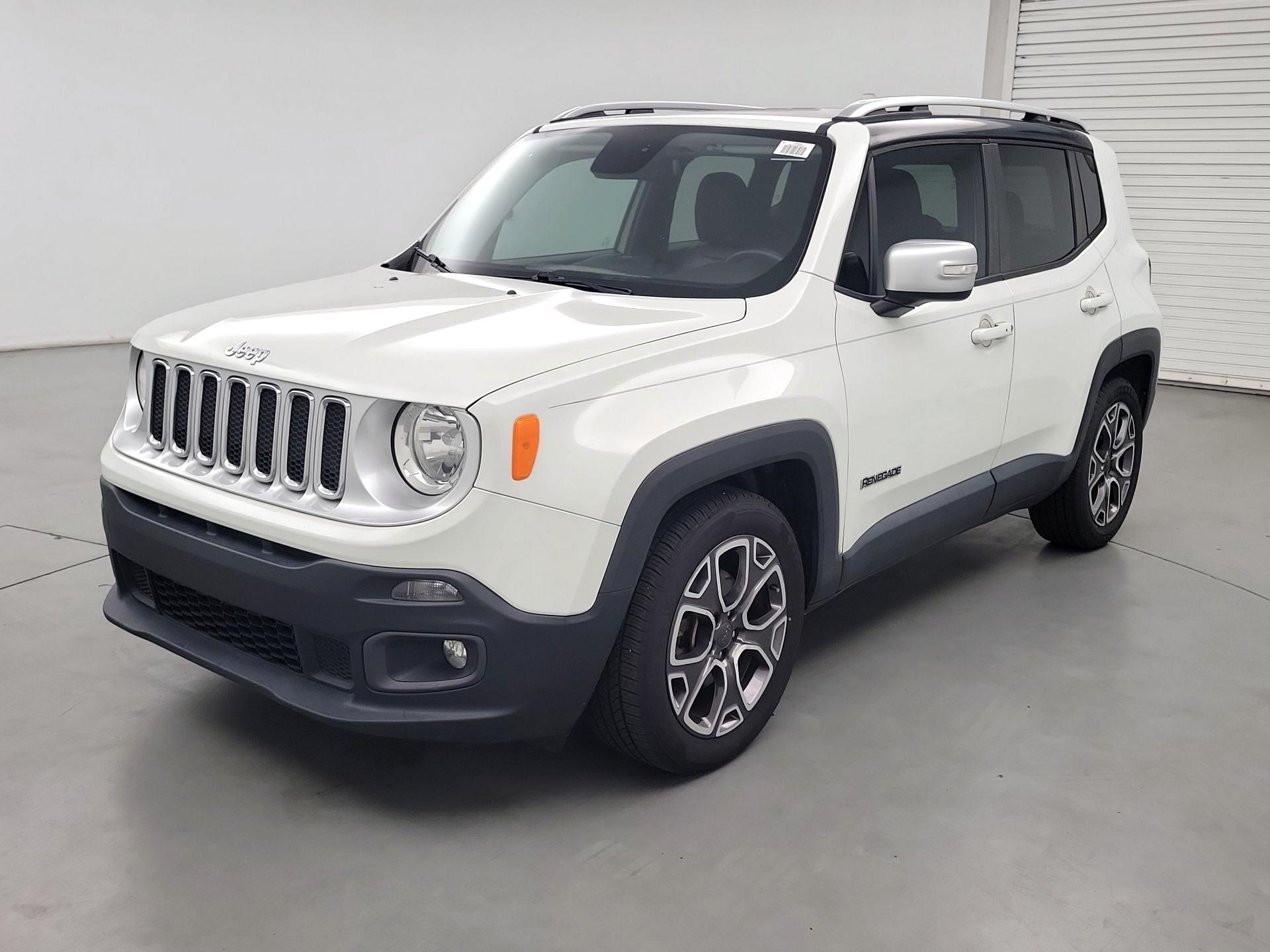 Thumbnail: 2016 Jeep Renegade - 3