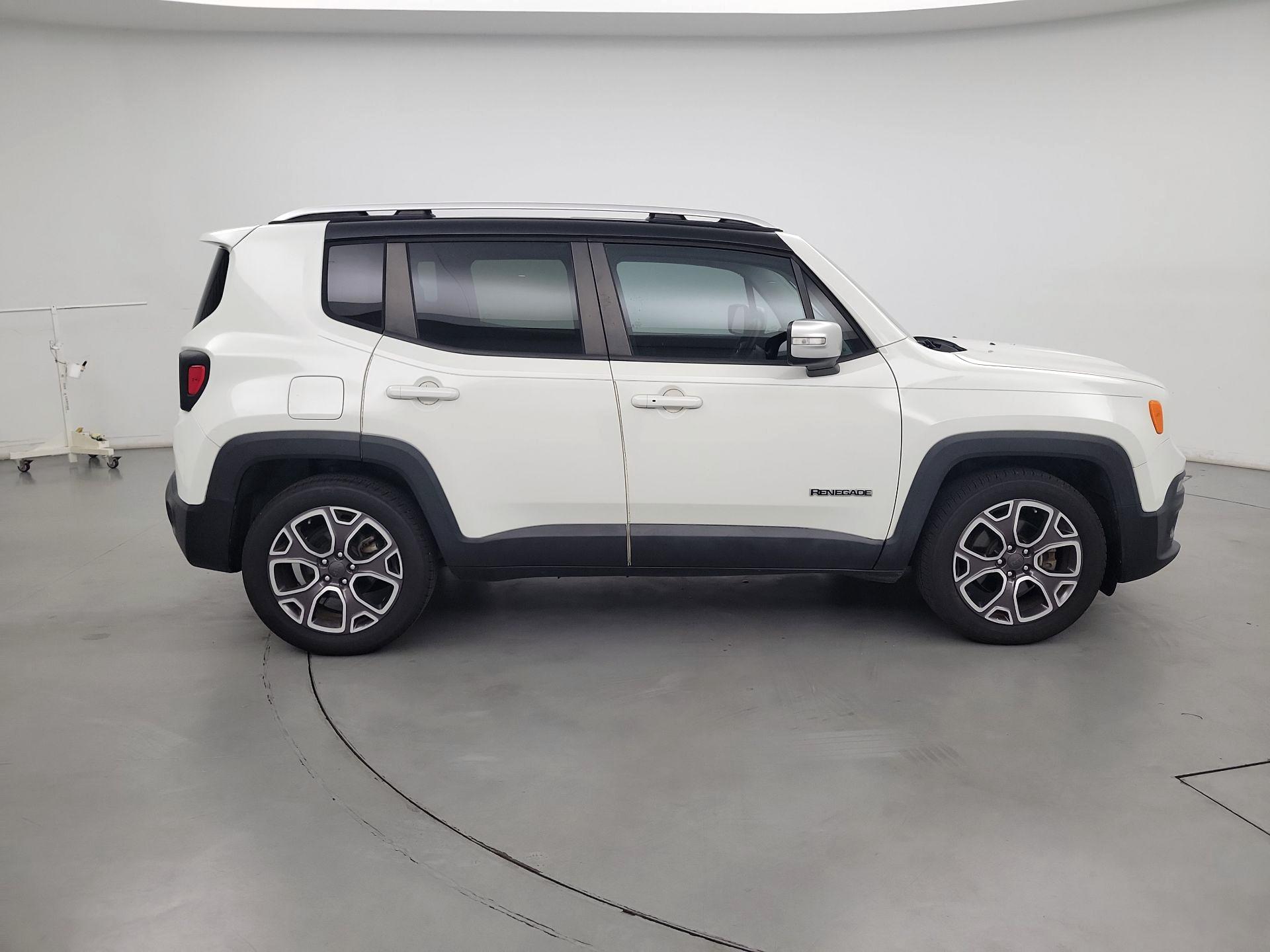 Thumbnail: 2016 Jeep Renegade - 4