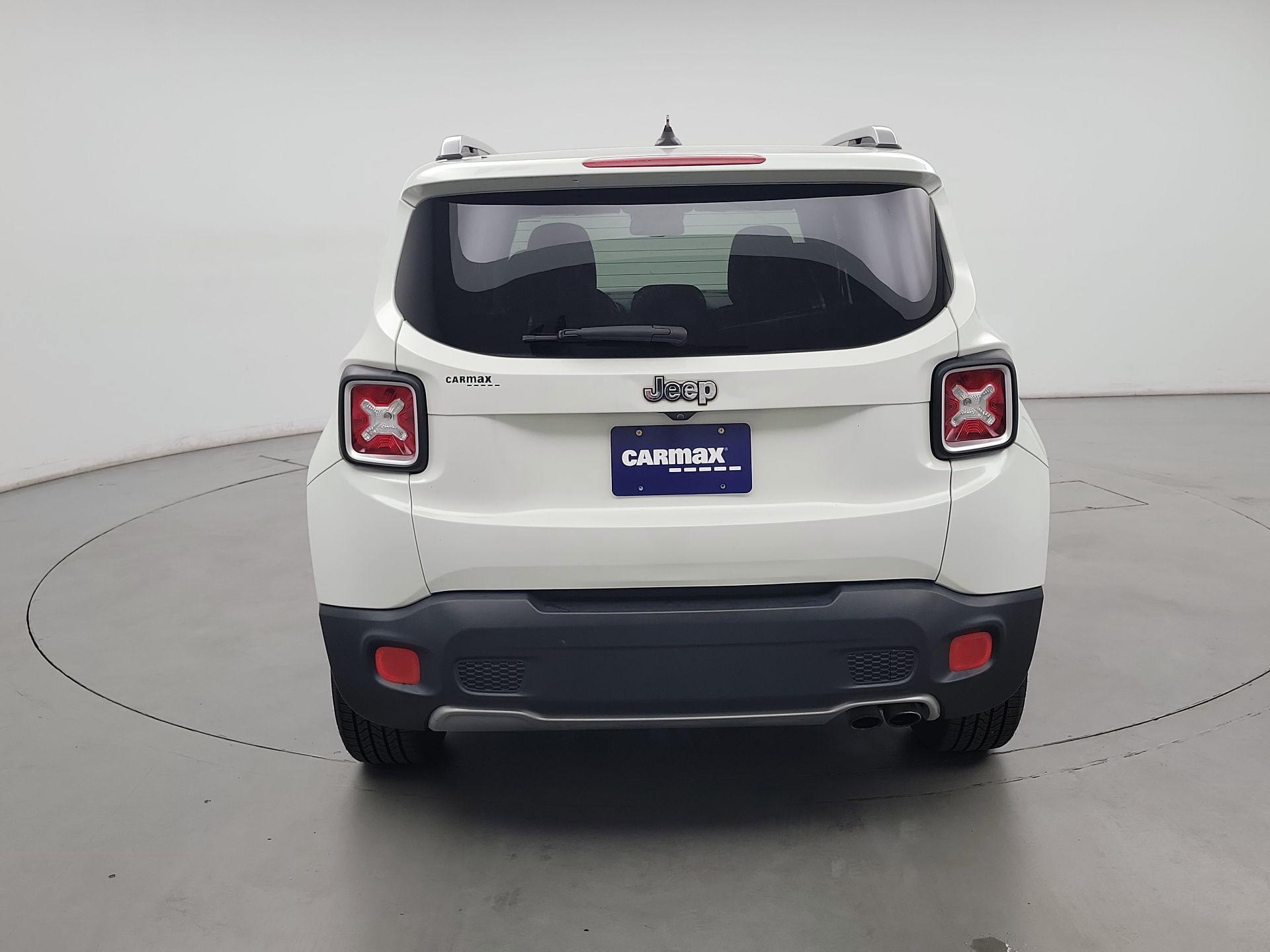 Thumbnail: 2016 Jeep Renegade - 6