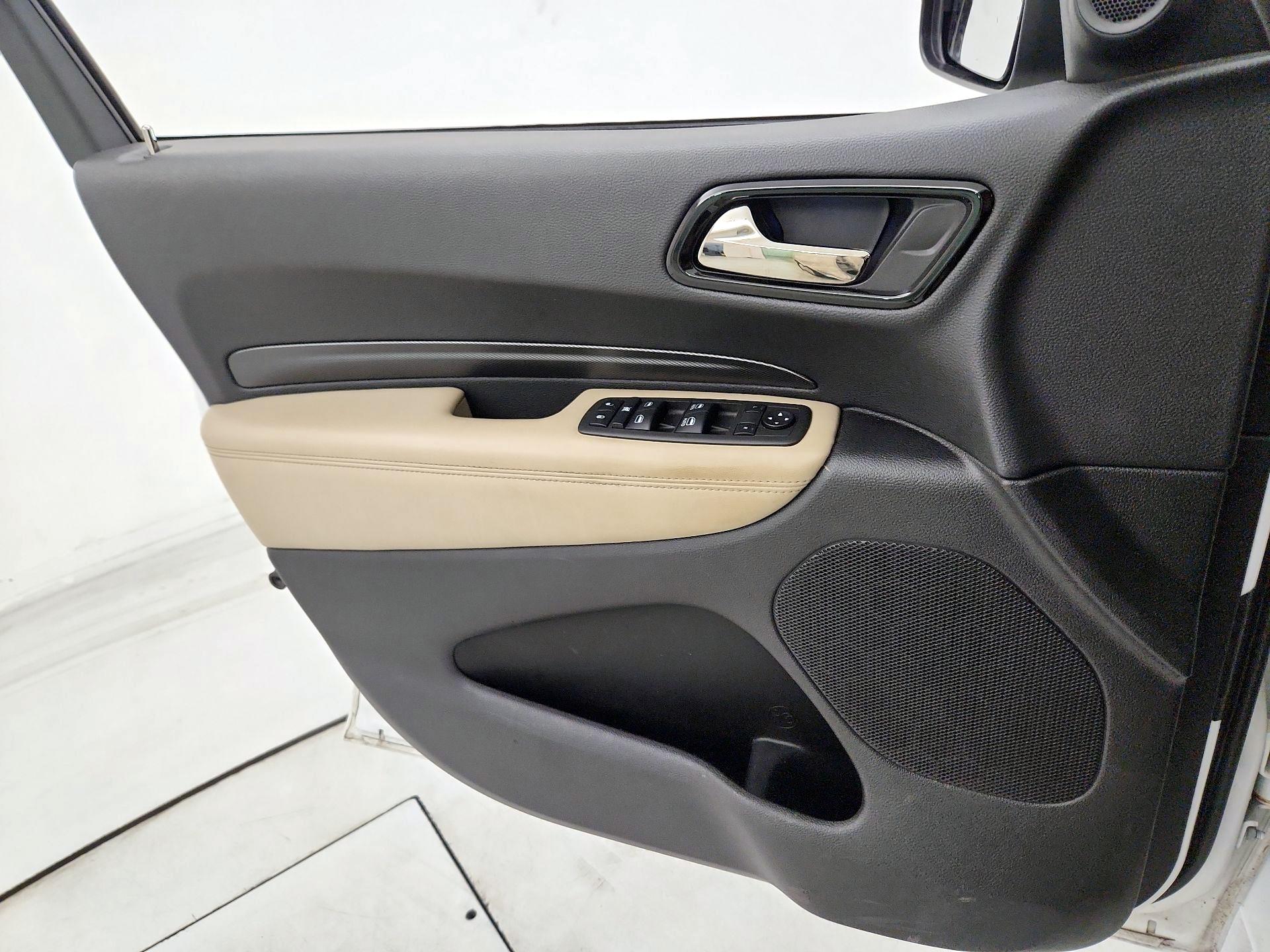 Thumbnail: 2022 Dodge Durango - 12