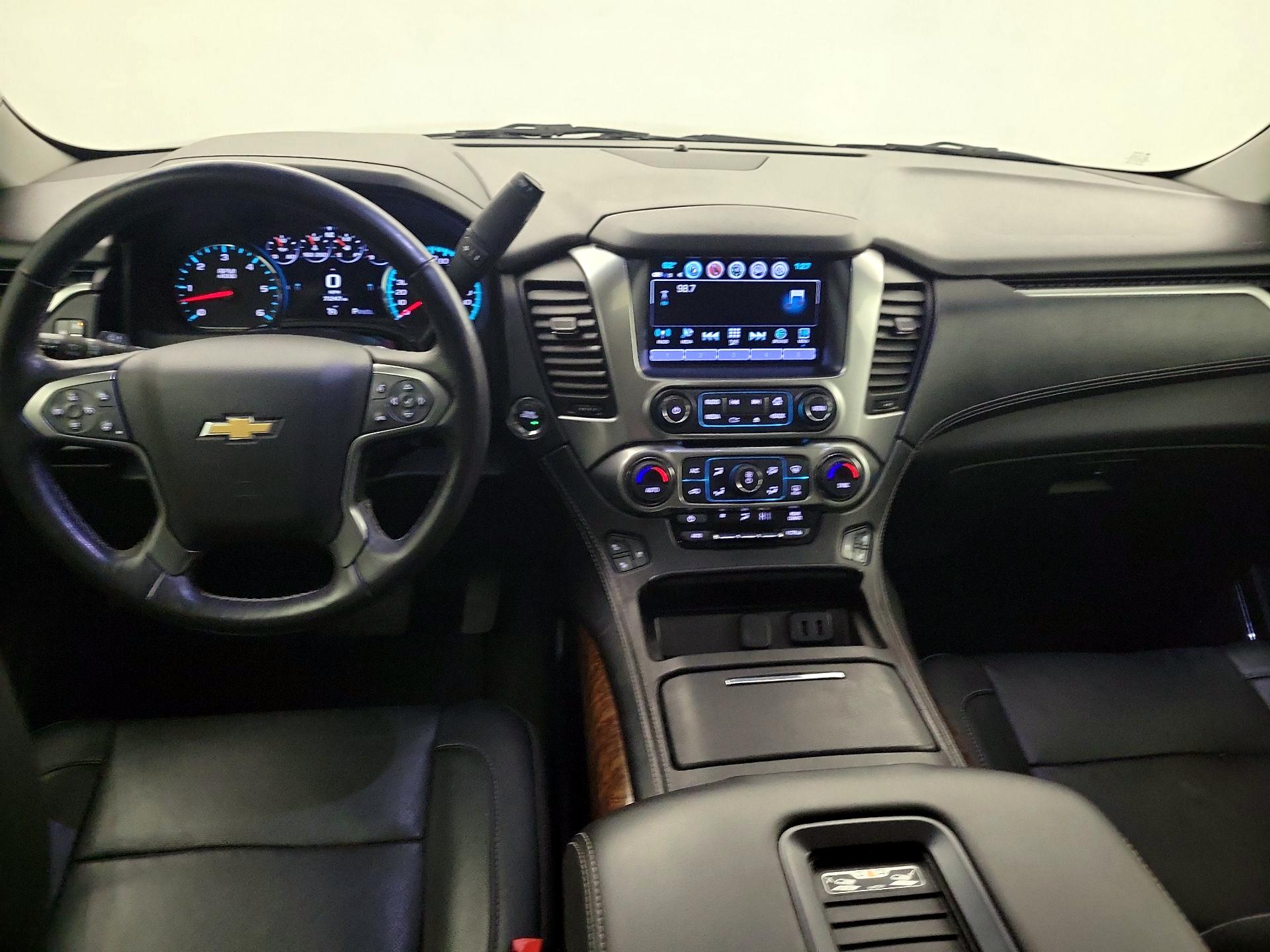 Thumbnail: 2018 Chevrolet Suburban - 8