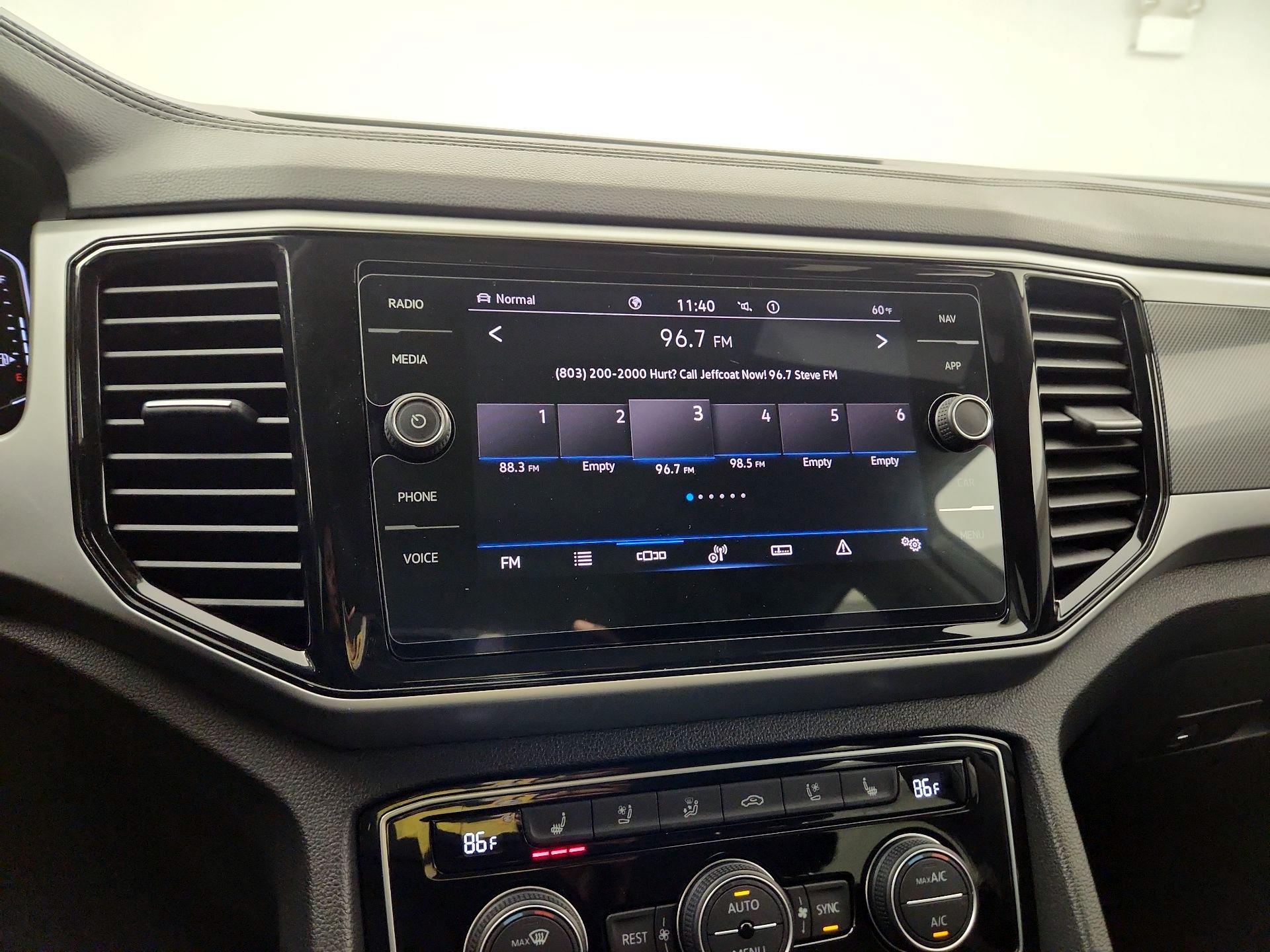 Thumbnail: 2022 Volkswagen Atlas - 13