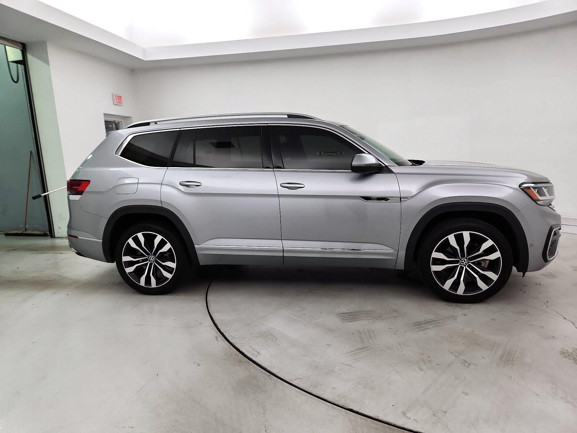 Thumbnail: 2022 Volkswagen Atlas - 4