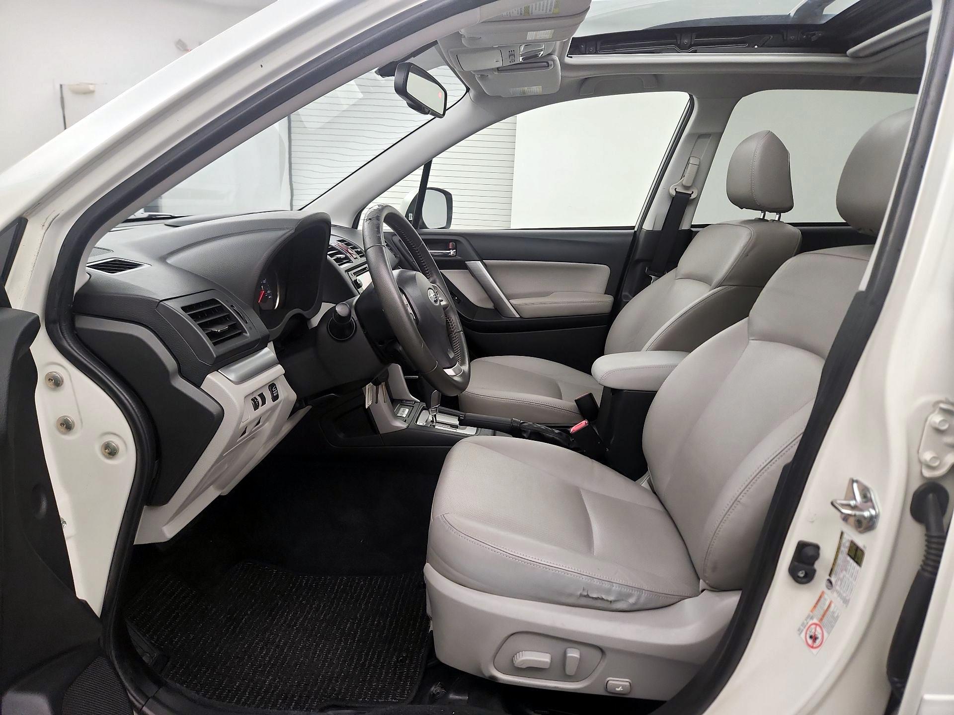 Thumbnail: 2015 Subaru Forester - 9