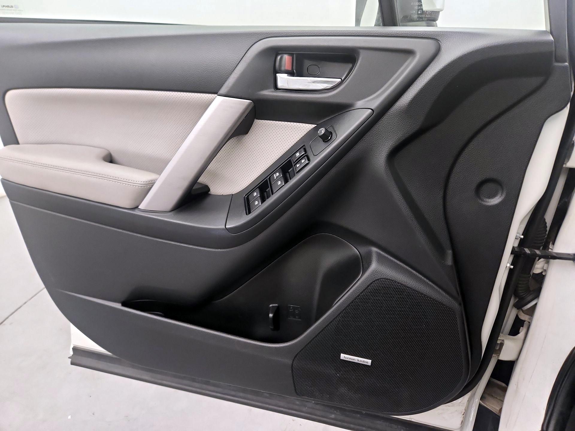 Thumbnail: 2015 Subaru Forester - 10