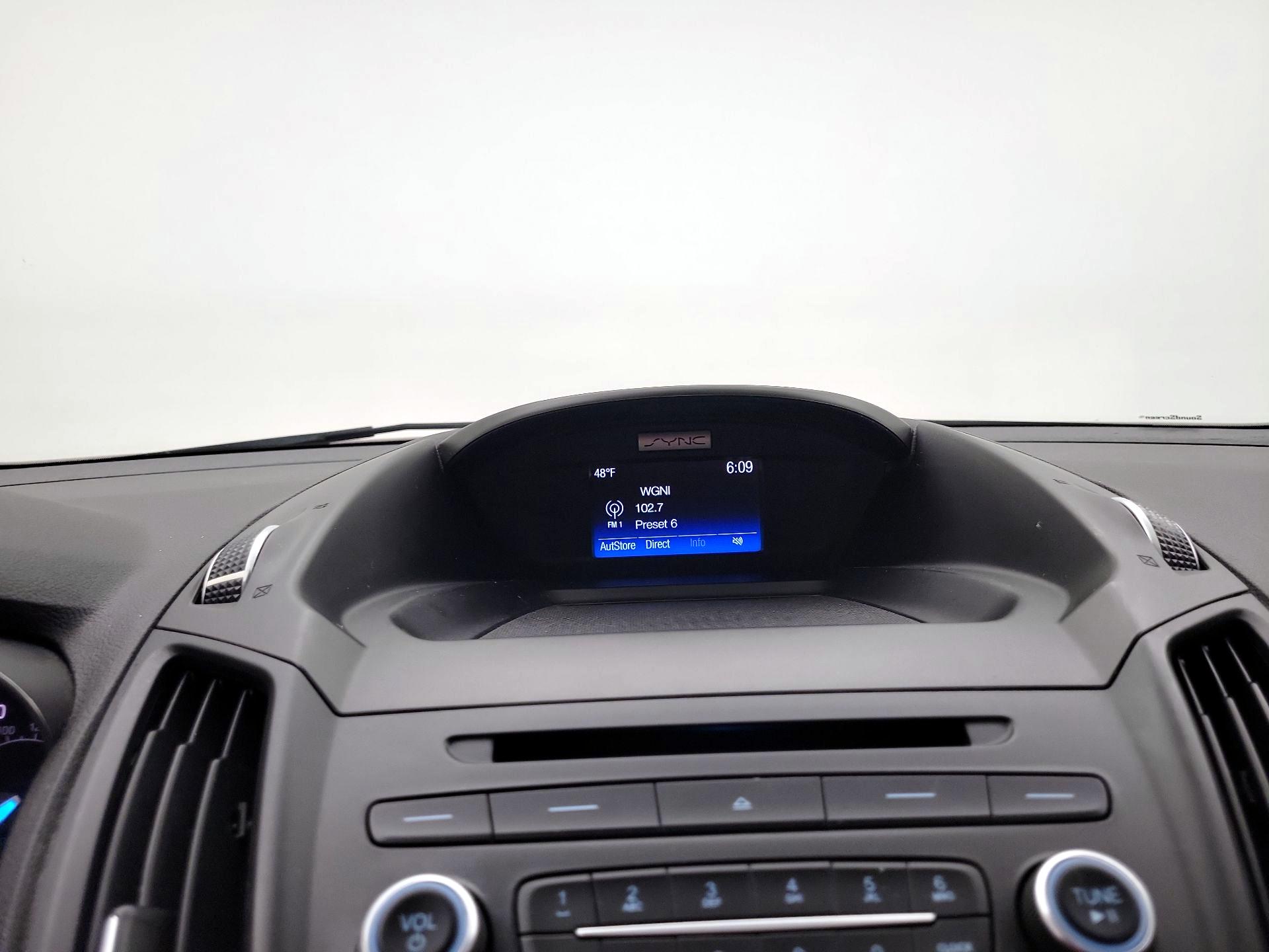 Thumbnail: 2017 Ford Escape - 15