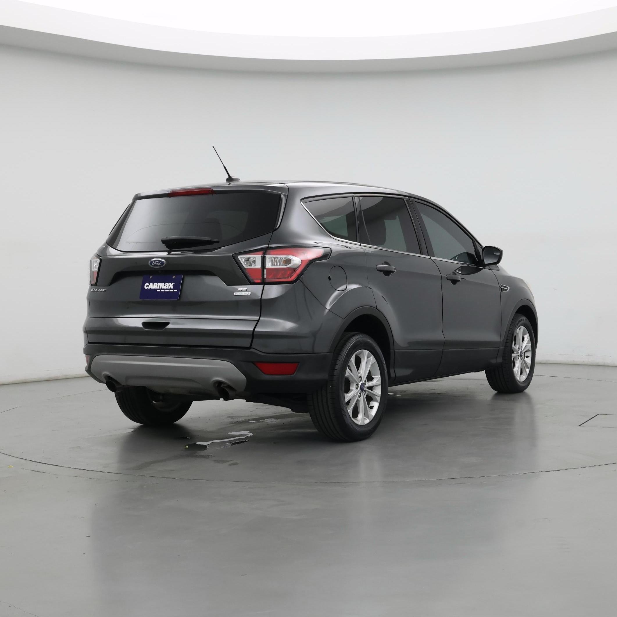 Thumbnail: 2017 Ford Escape - 8