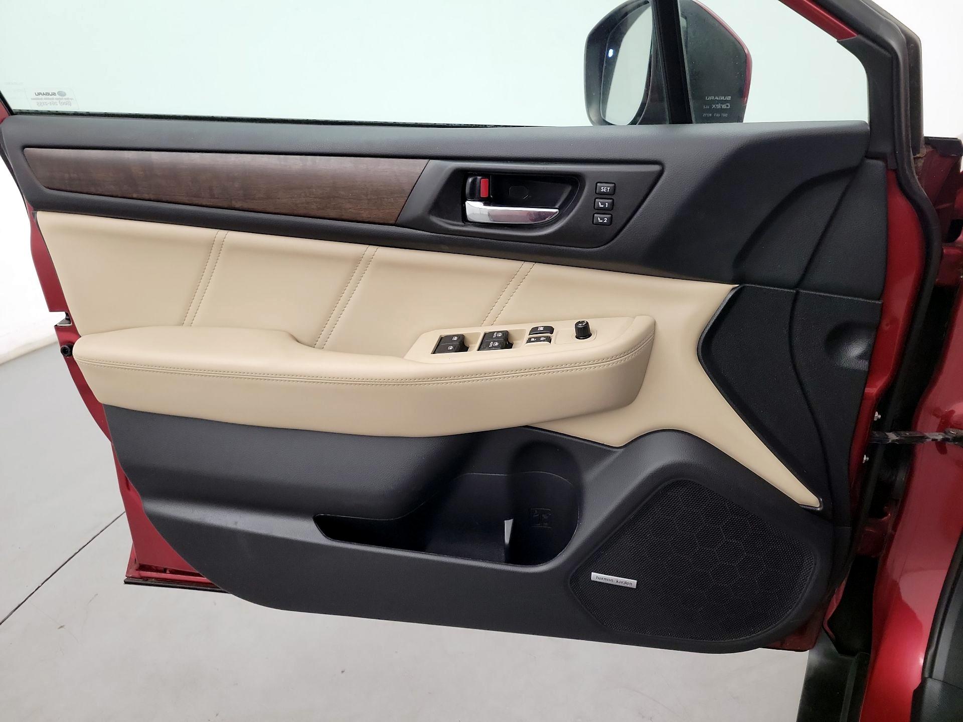 Thumbnail: 2018 Subaru Outback - 10