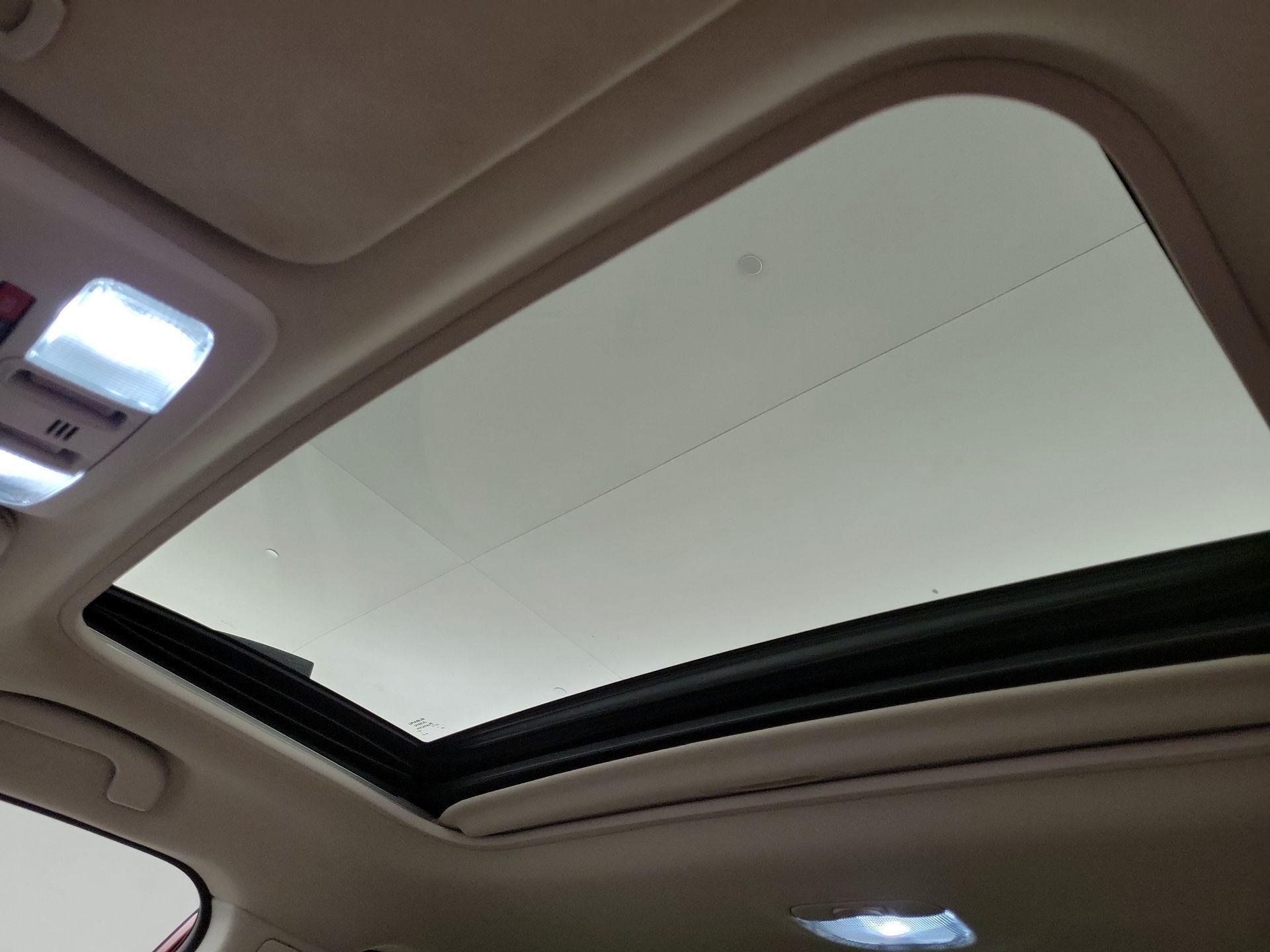 Thumbnail: 2018 Subaru Outback - 17