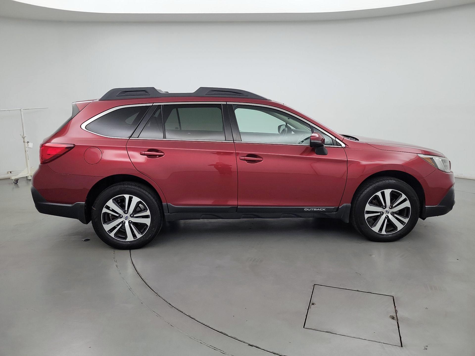 Thumbnail: 2018 Subaru Outback - 4