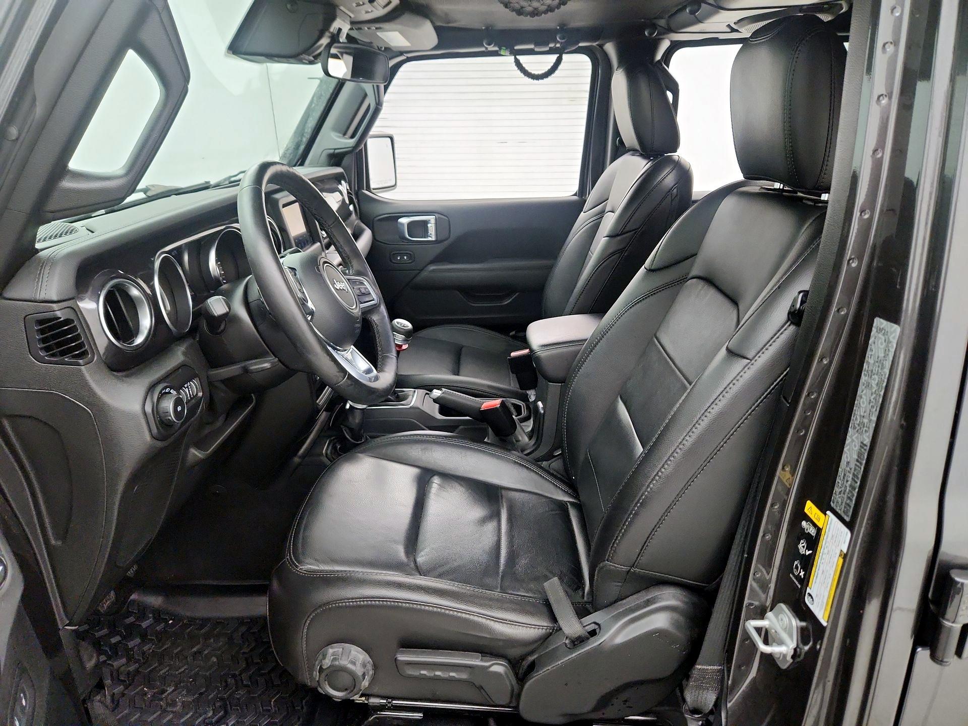 Thumbnail: 2021 Jeep Wrangler - 11