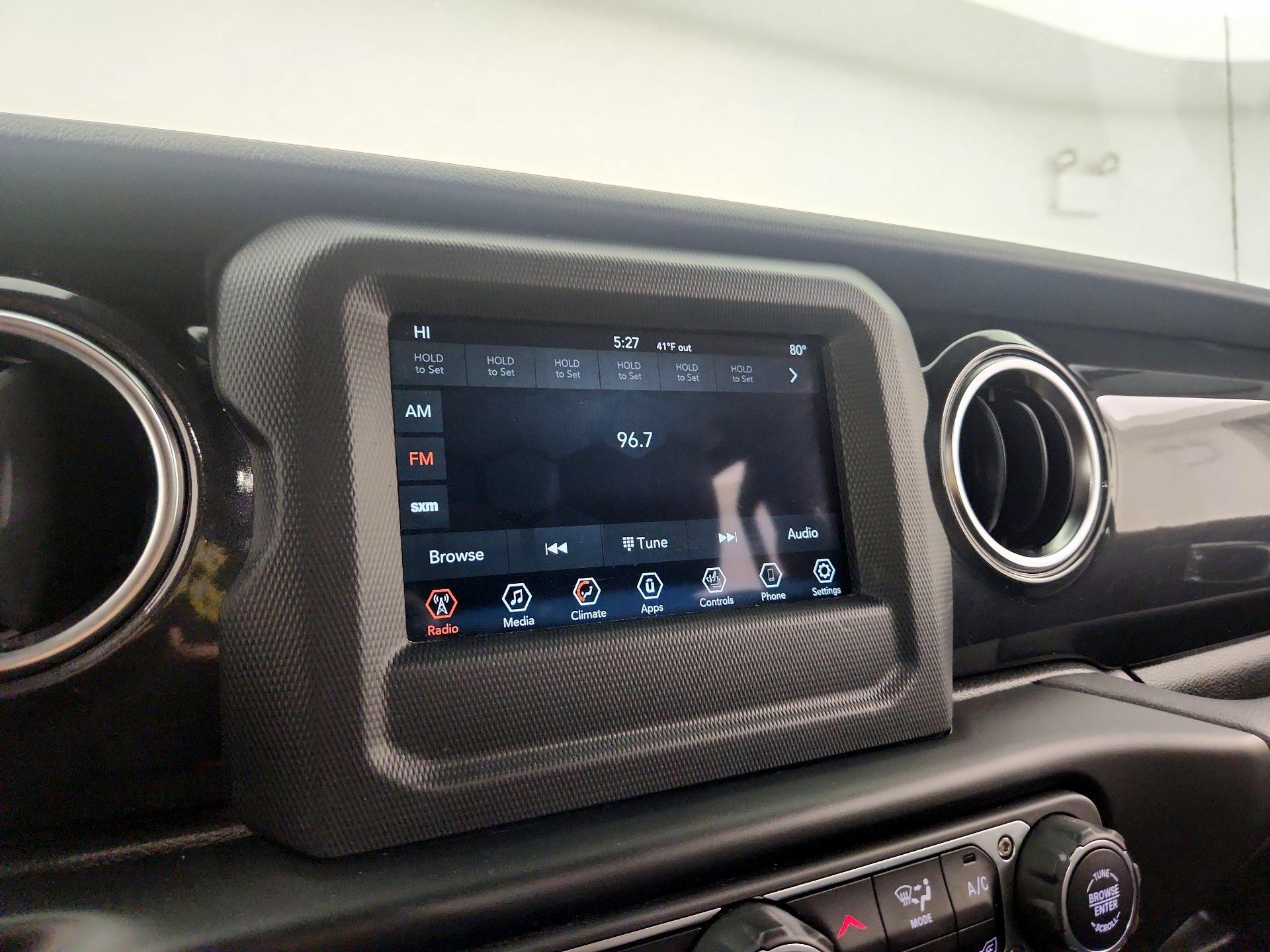 Thumbnail: 2021 Jeep Wrangler - 15