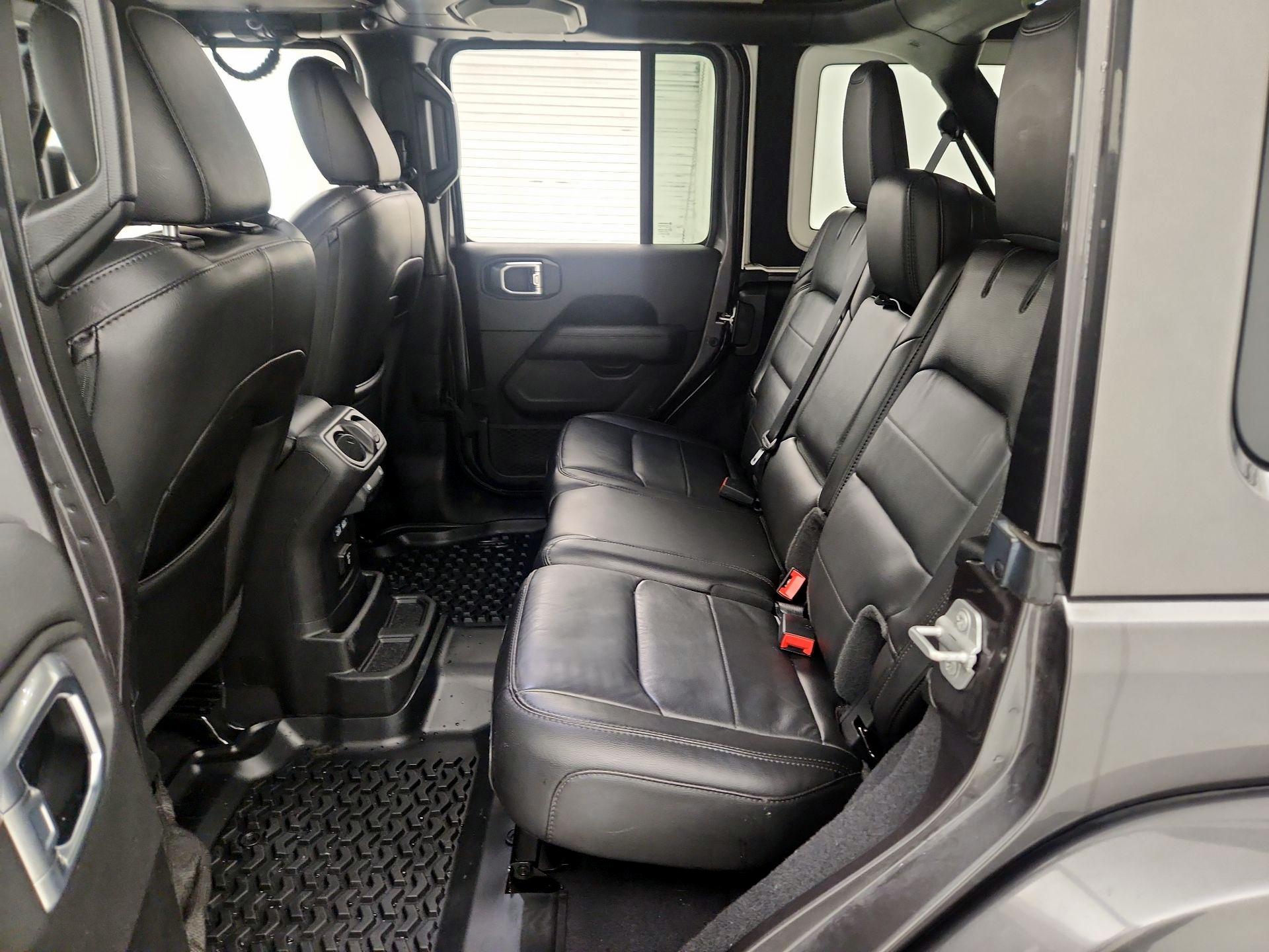 Thumbnail: 2021 Jeep Wrangler - 19