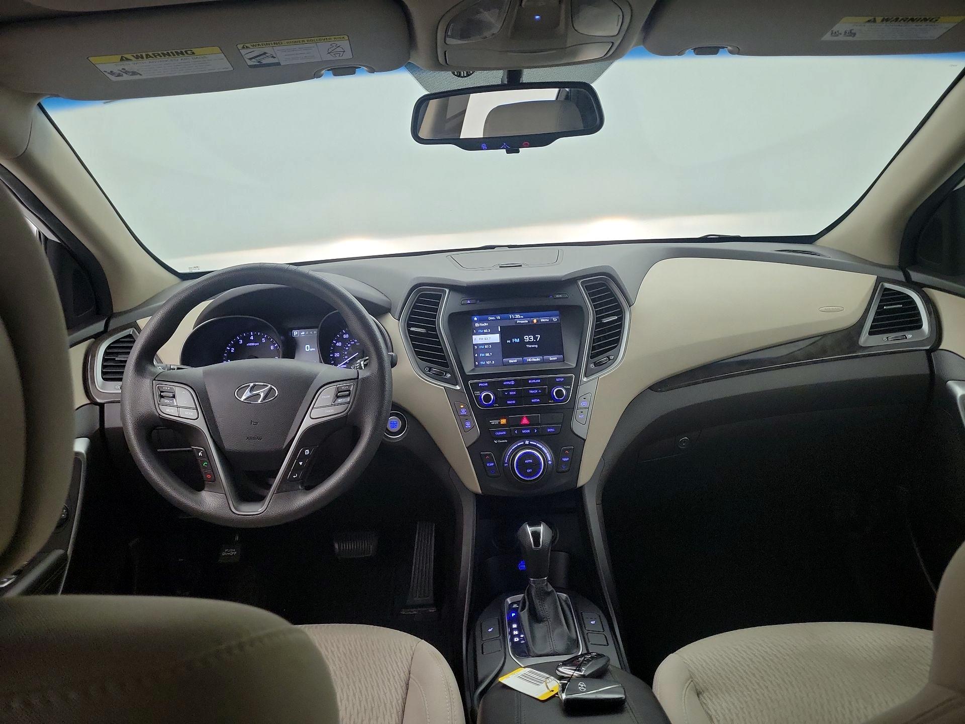 Thumbnail: 2018 Hyundai Santa Fe - 9