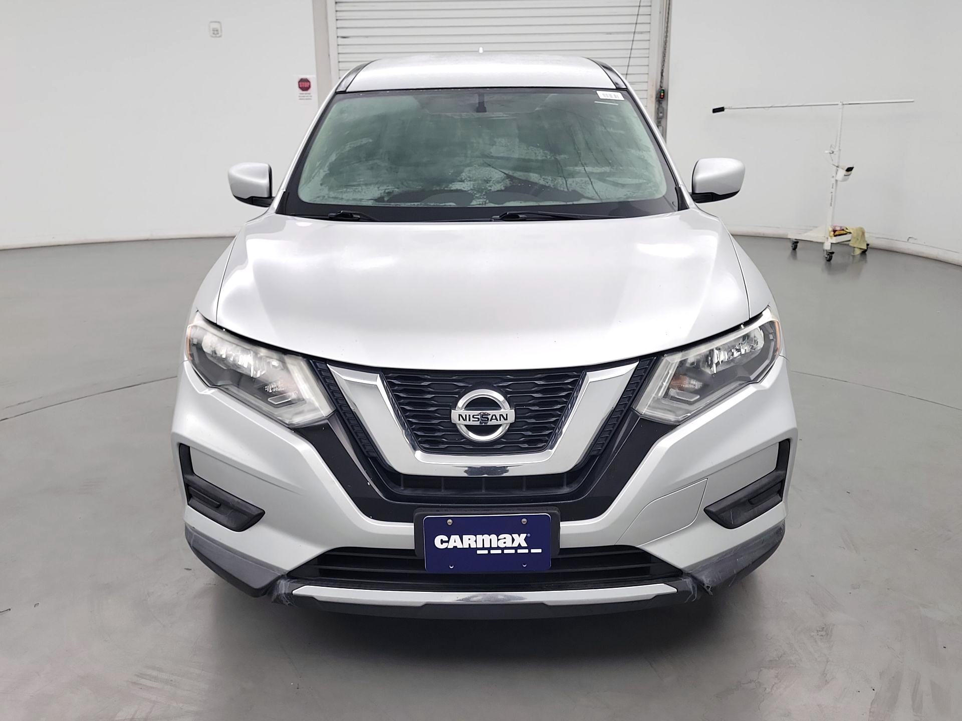 Thumbnail: 2017 Nissan Rogue - 2