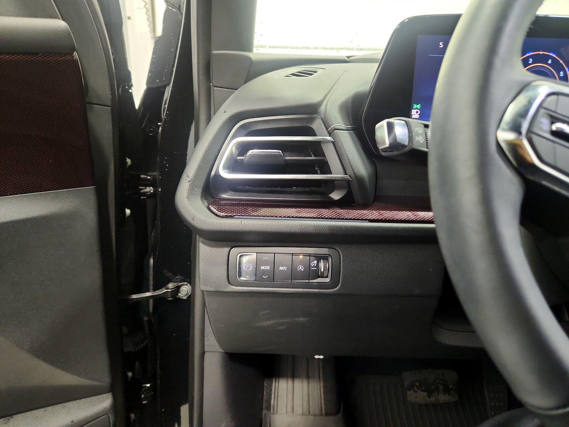 Thumbnail: 2024 Chevrolet Traverse - 13