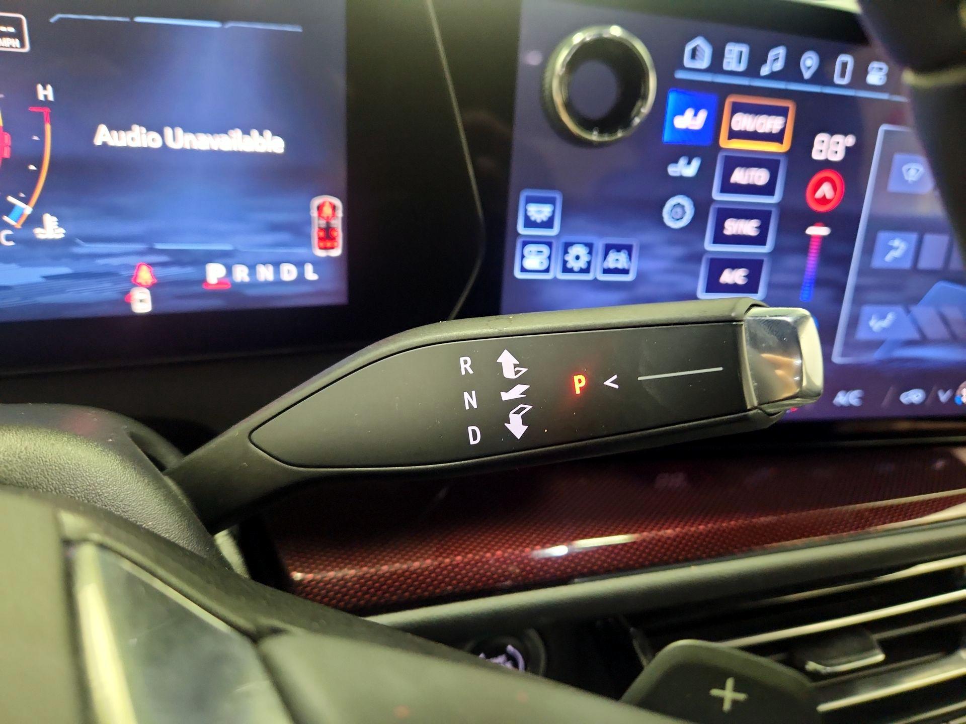 Thumbnail: 2024 Chevrolet Traverse - 18