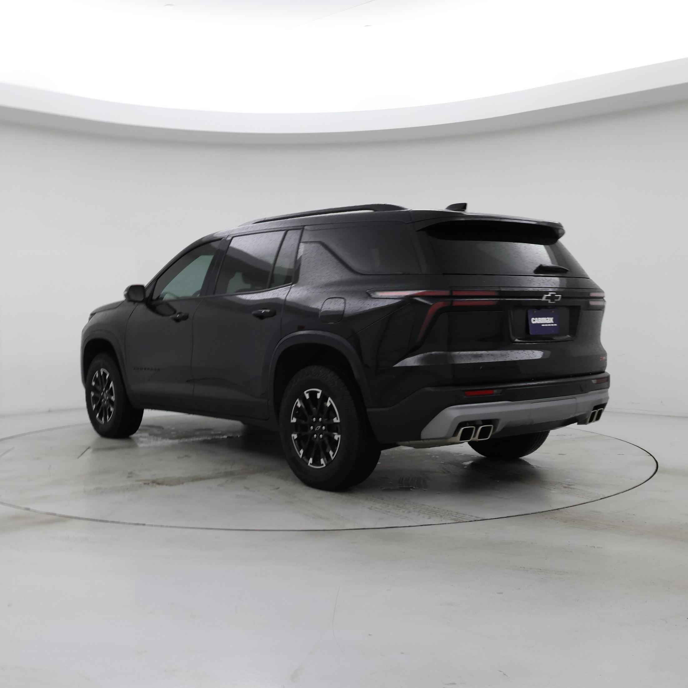 Thumbnail: 2024 Chevrolet Traverse - 2