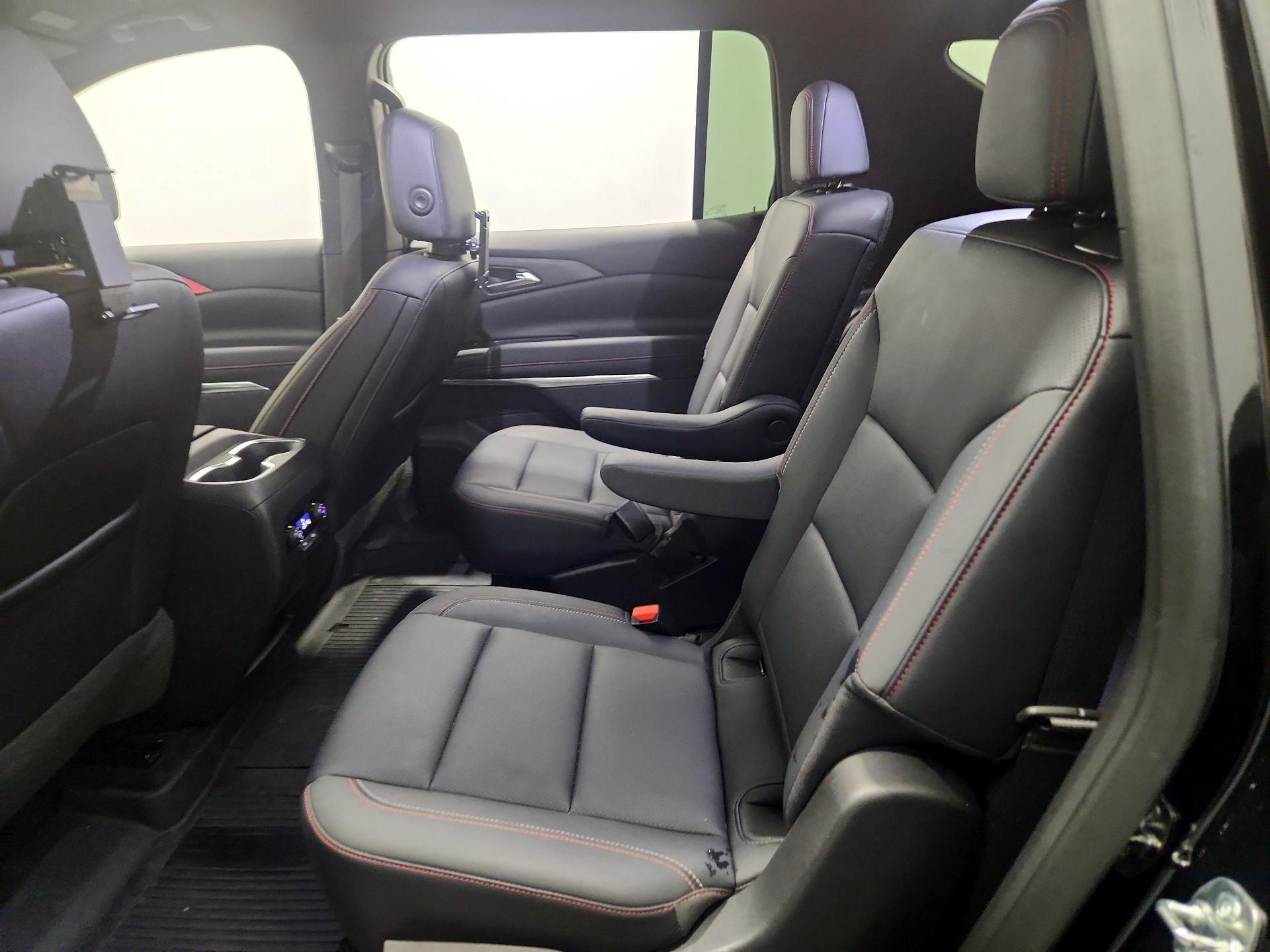 Thumbnail: 2024 Chevrolet Traverse - 20