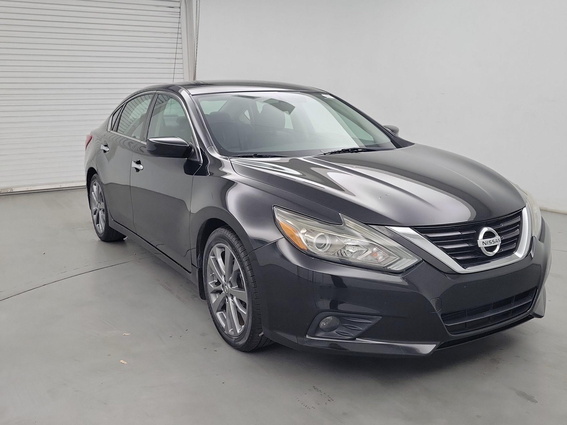 Thumbnail: 2018 Nissan Altima - 1