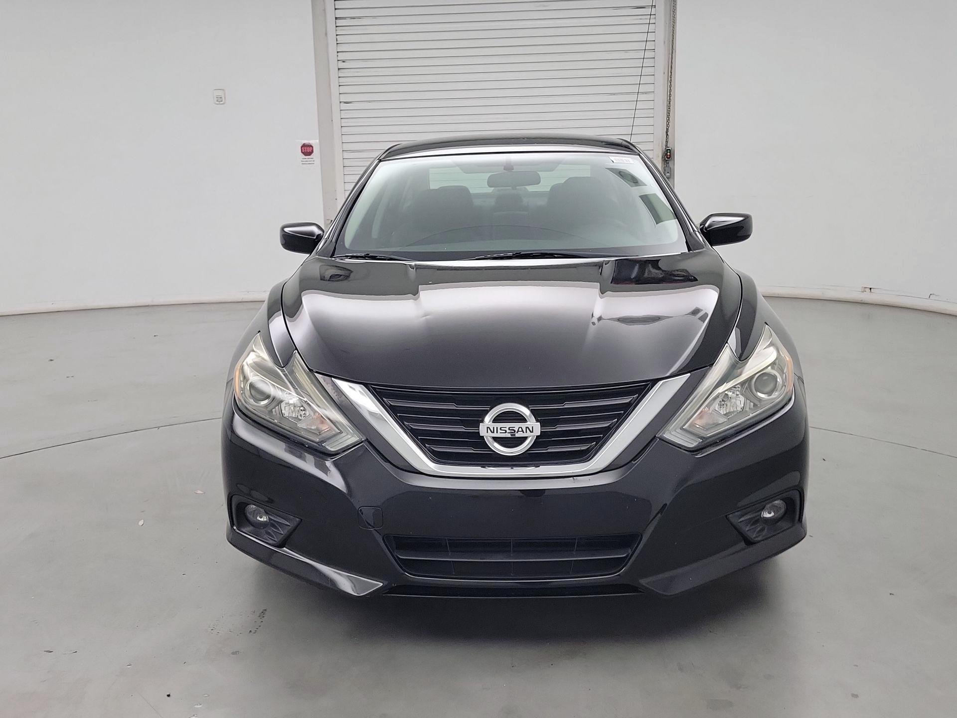 Thumbnail: 2018 Nissan Altima - 2