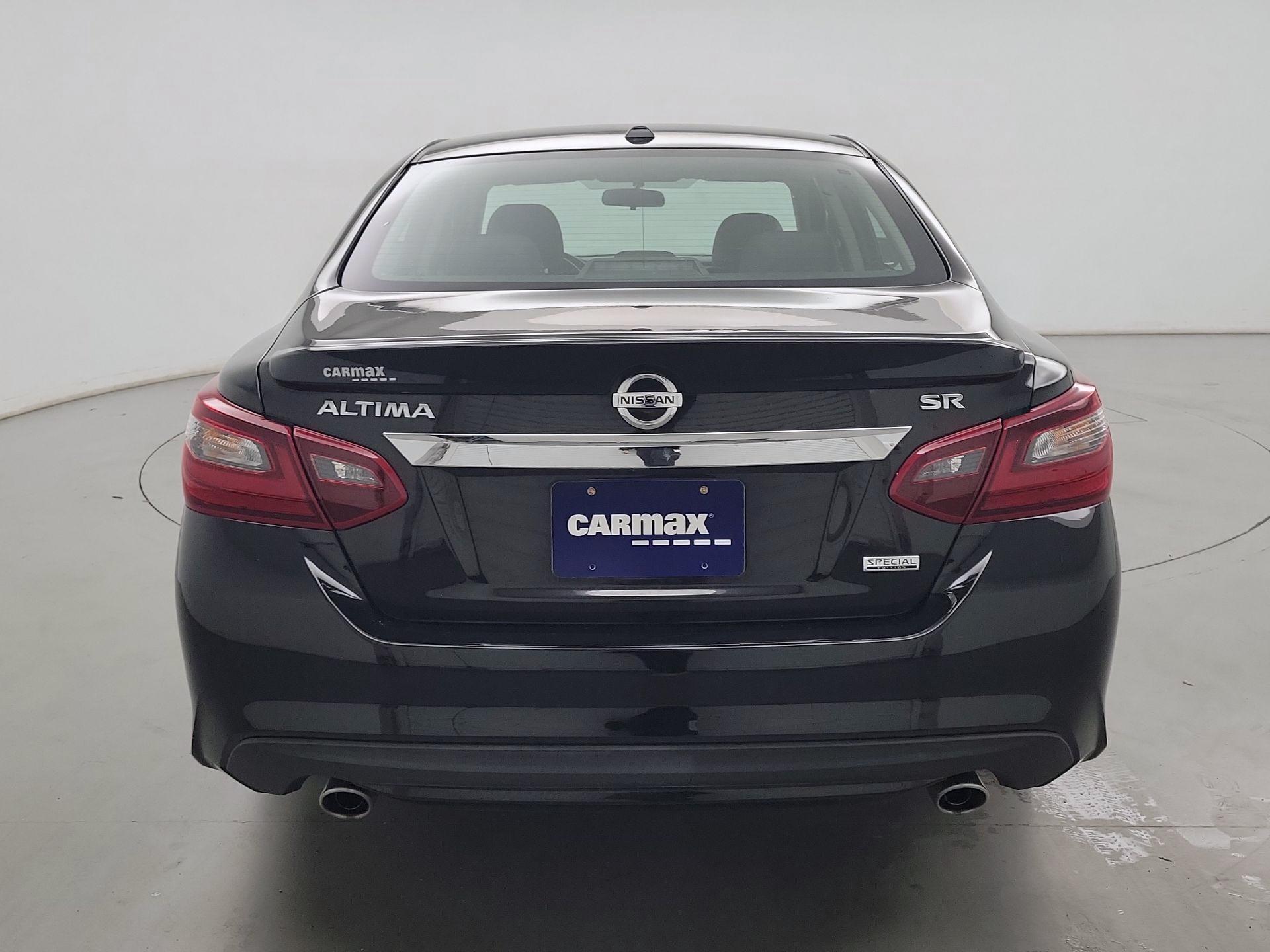 Thumbnail: 2018 Nissan Altima - 6