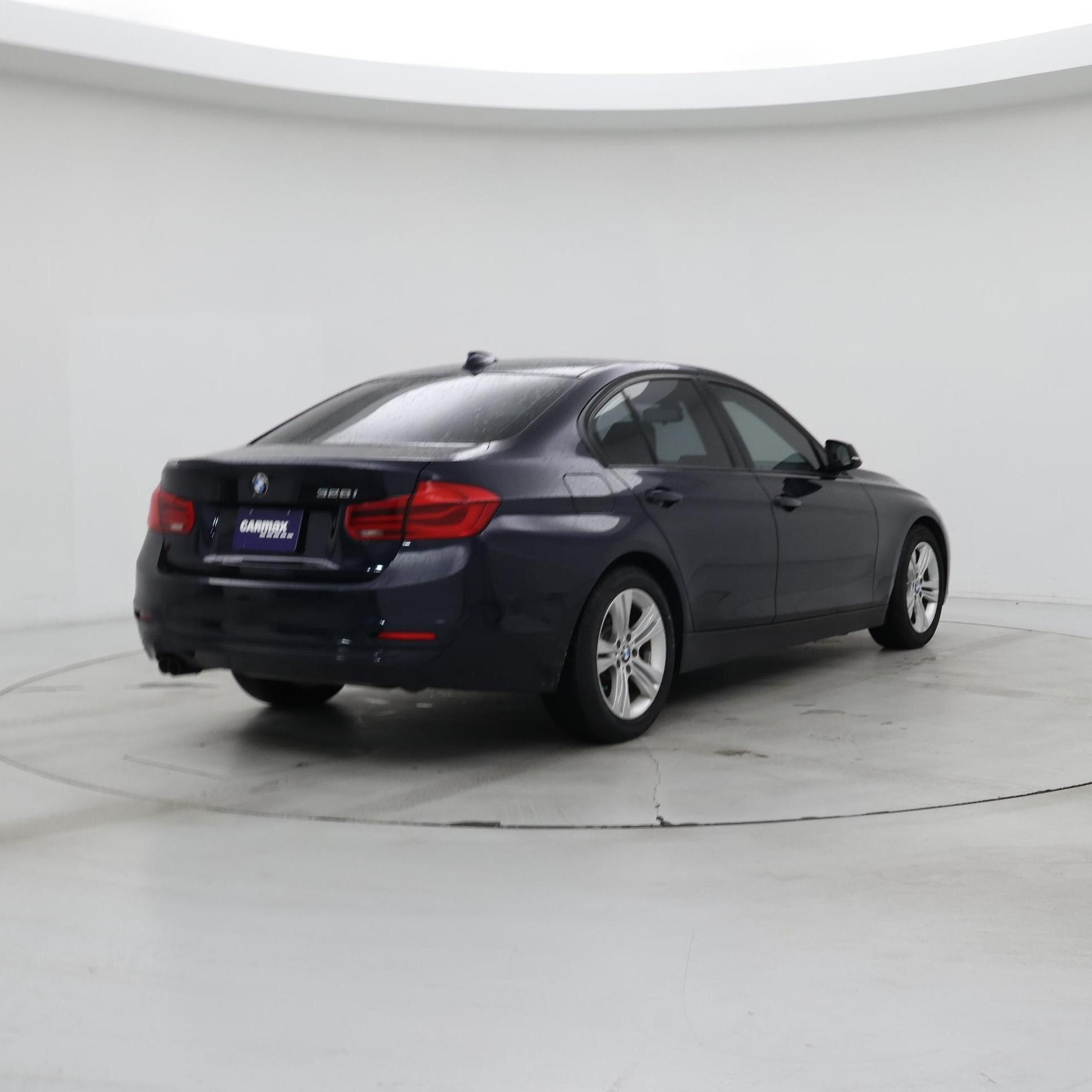 Thumbnail: 2016 BMW 3 Series - 8