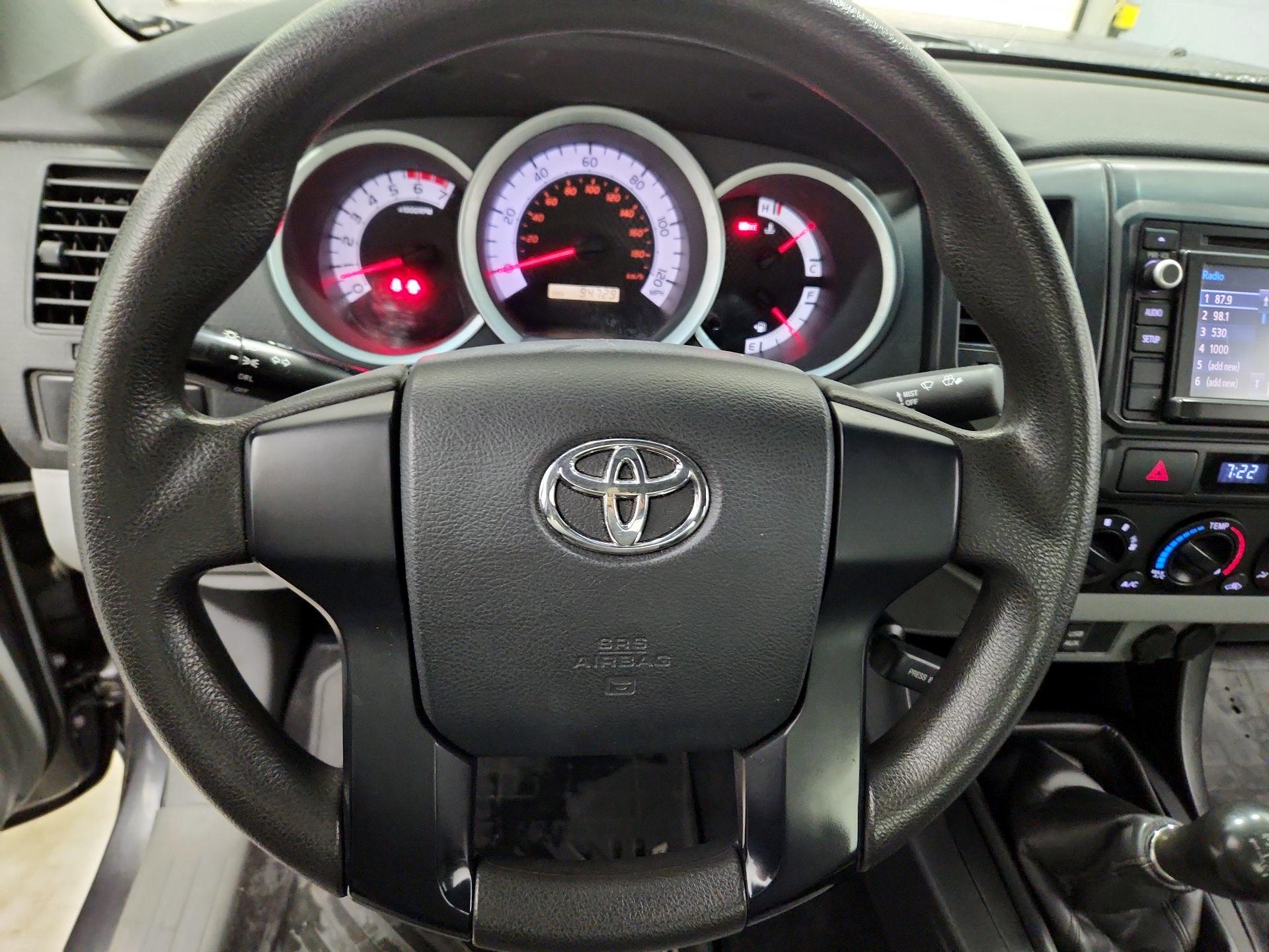 Thumbnail: 2014 Toyota Tacoma - 10