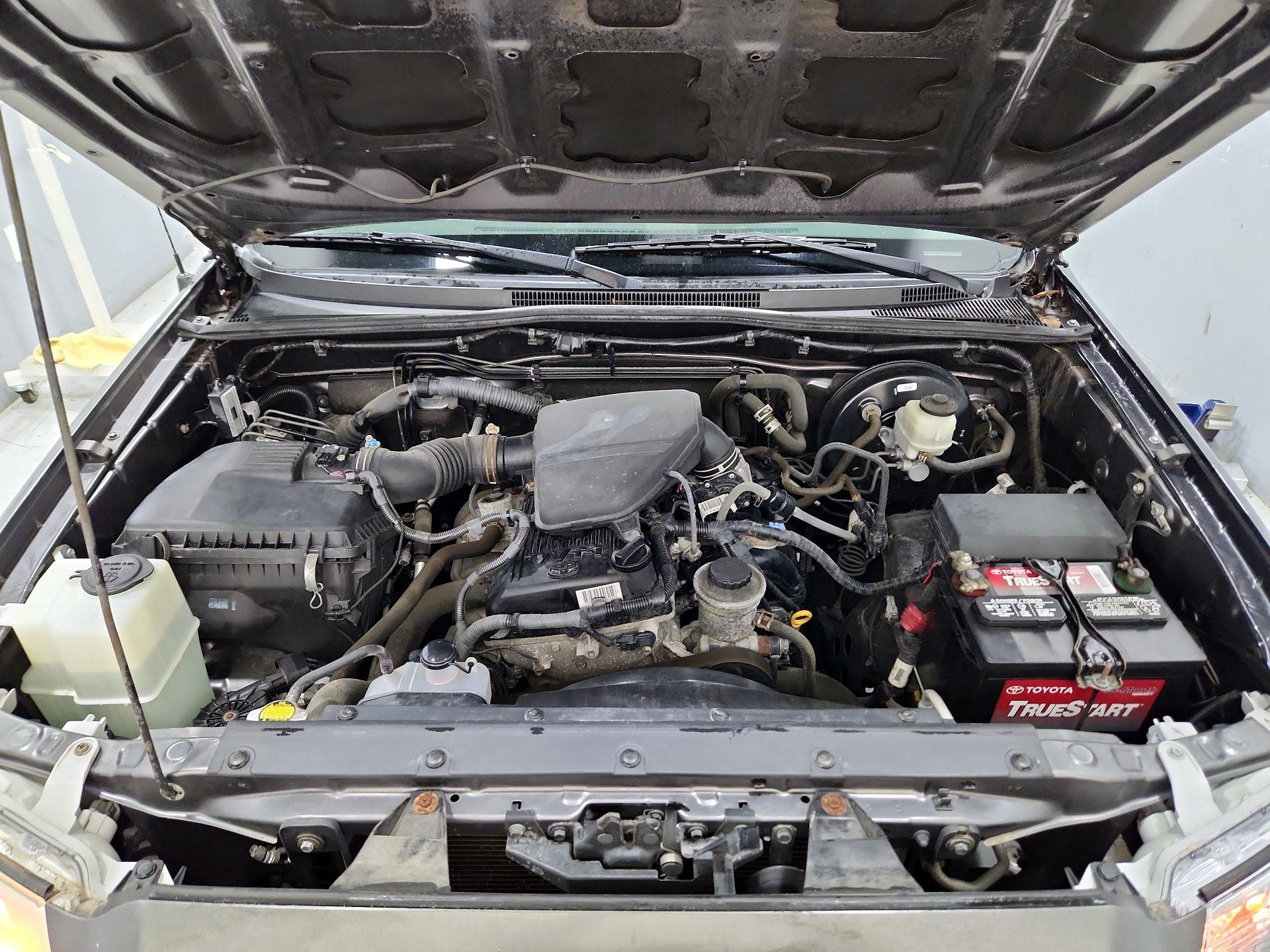 Thumbnail: 2014 Toyota Tacoma - 20