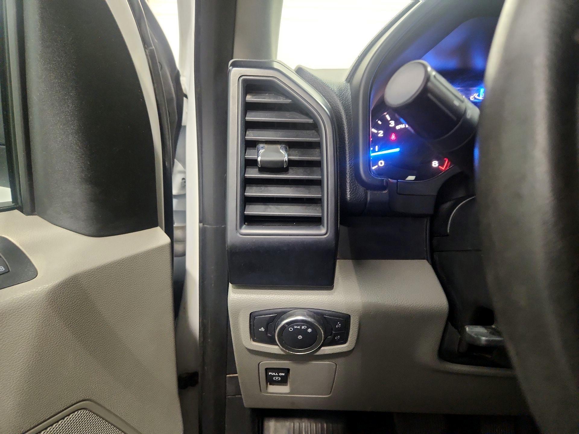 Thumbnail: 2017 Ford F-150 - 13