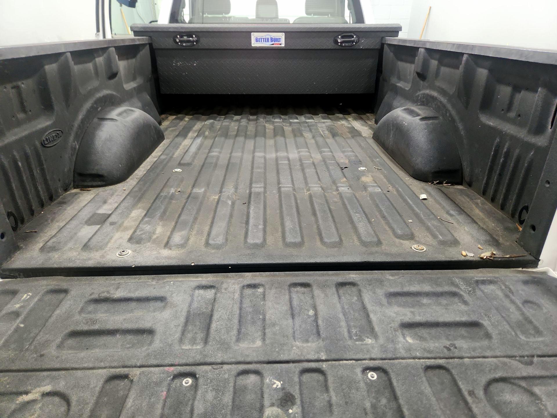 Thumbnail: 2017 Ford F-150 - 19