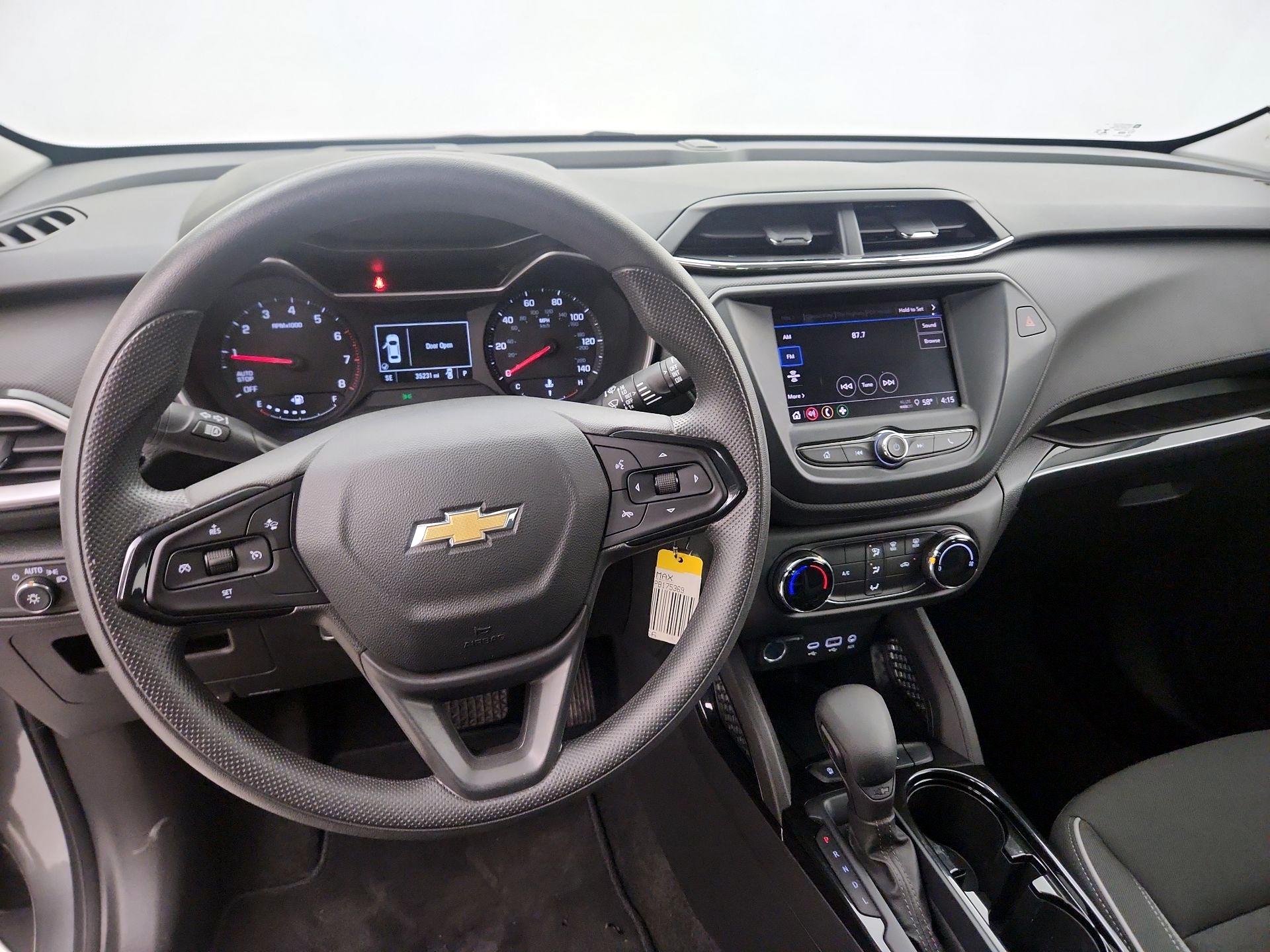 Thumbnail: 2023 Chevrolet TrailBlazer - 8