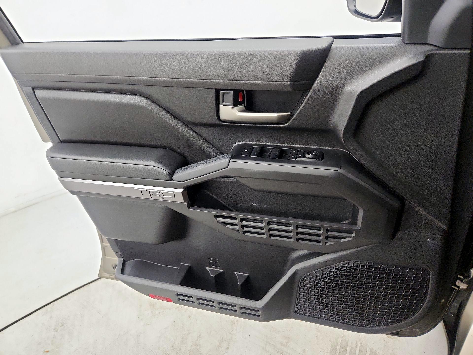 Thumbnail: 2025 Toyota Tacoma - 12