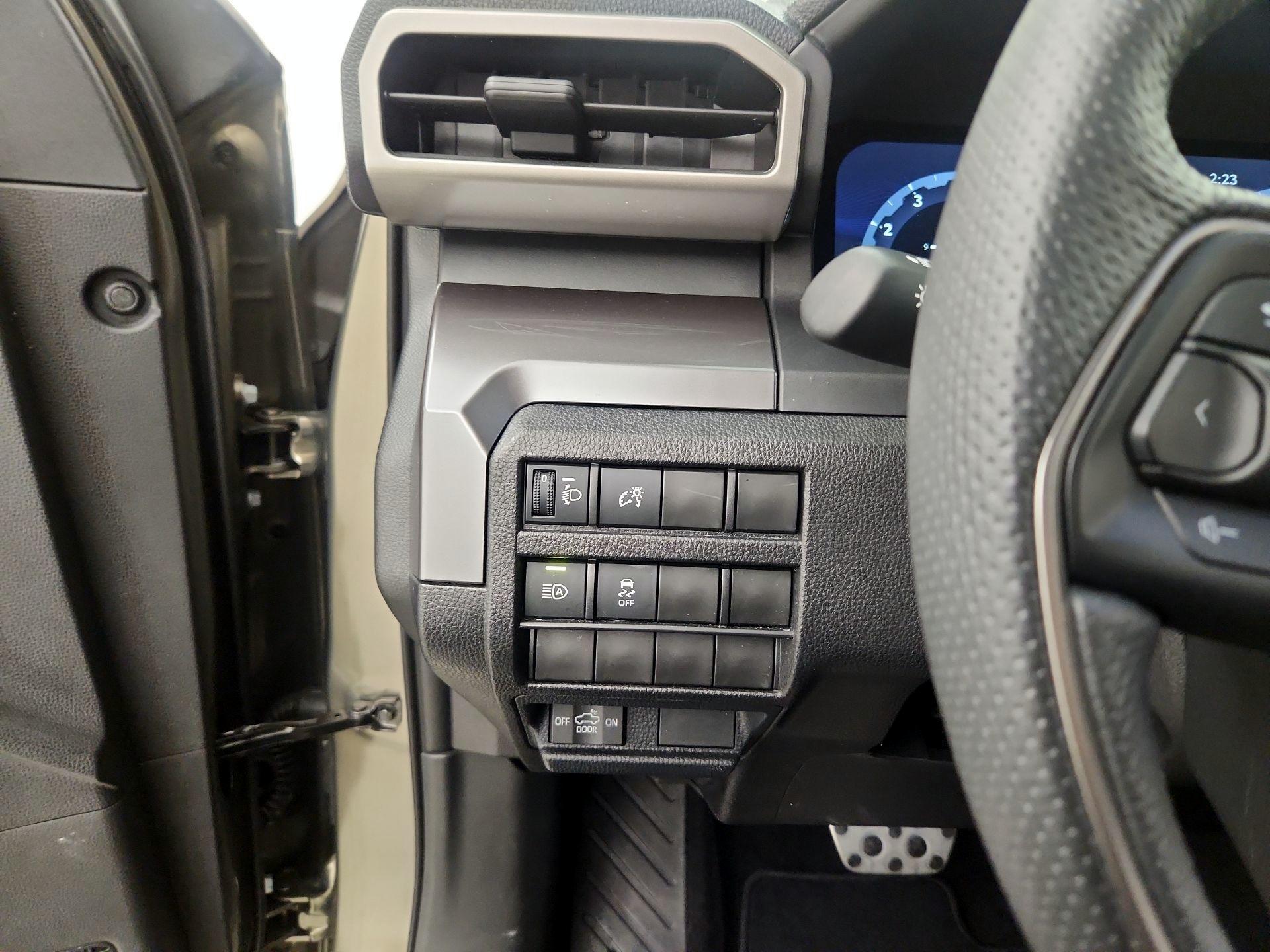 Thumbnail: 2025 Toyota Tacoma - 13