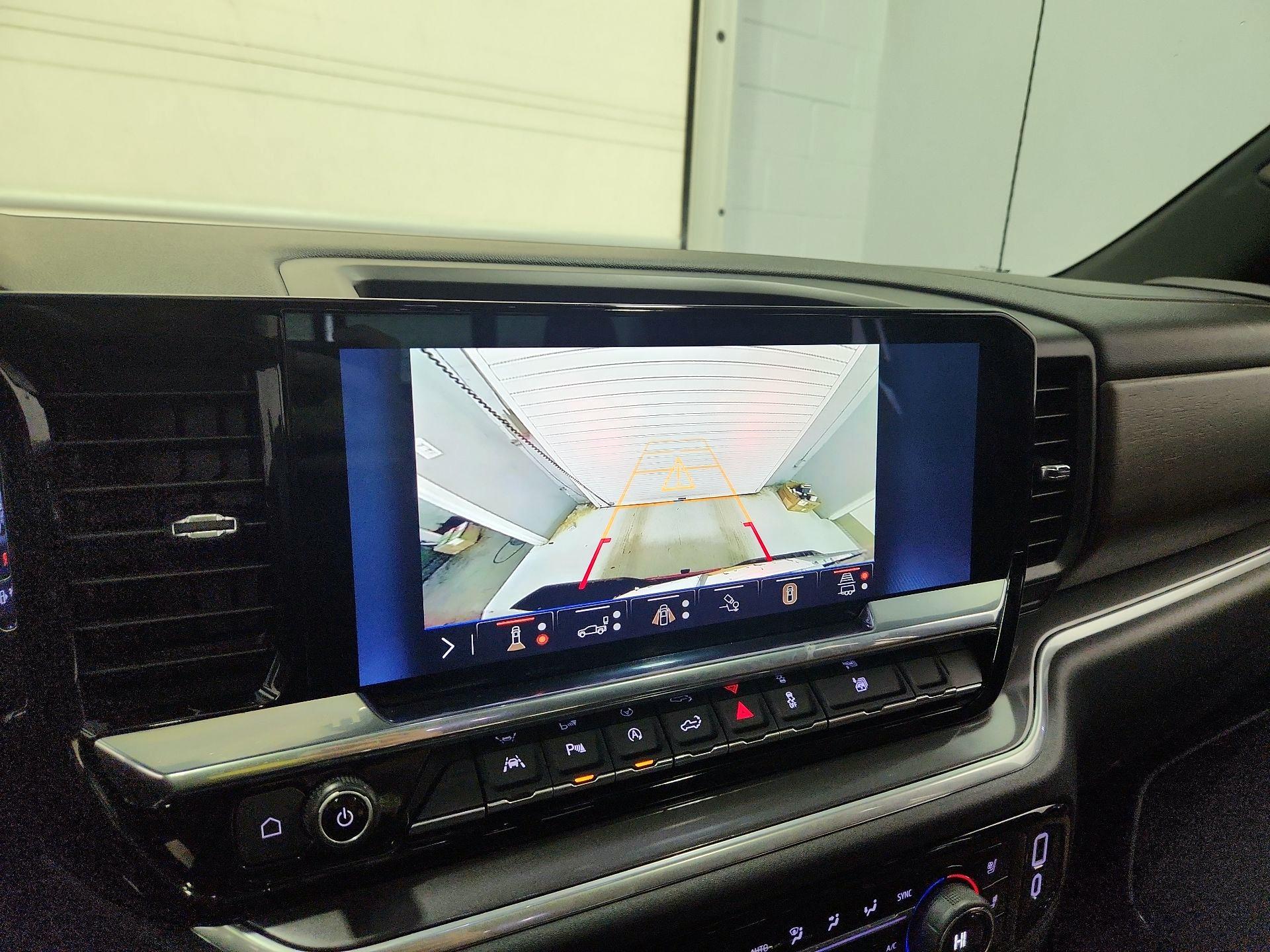 Thumbnail: 2024 Chevrolet Silverado 1500 - 15