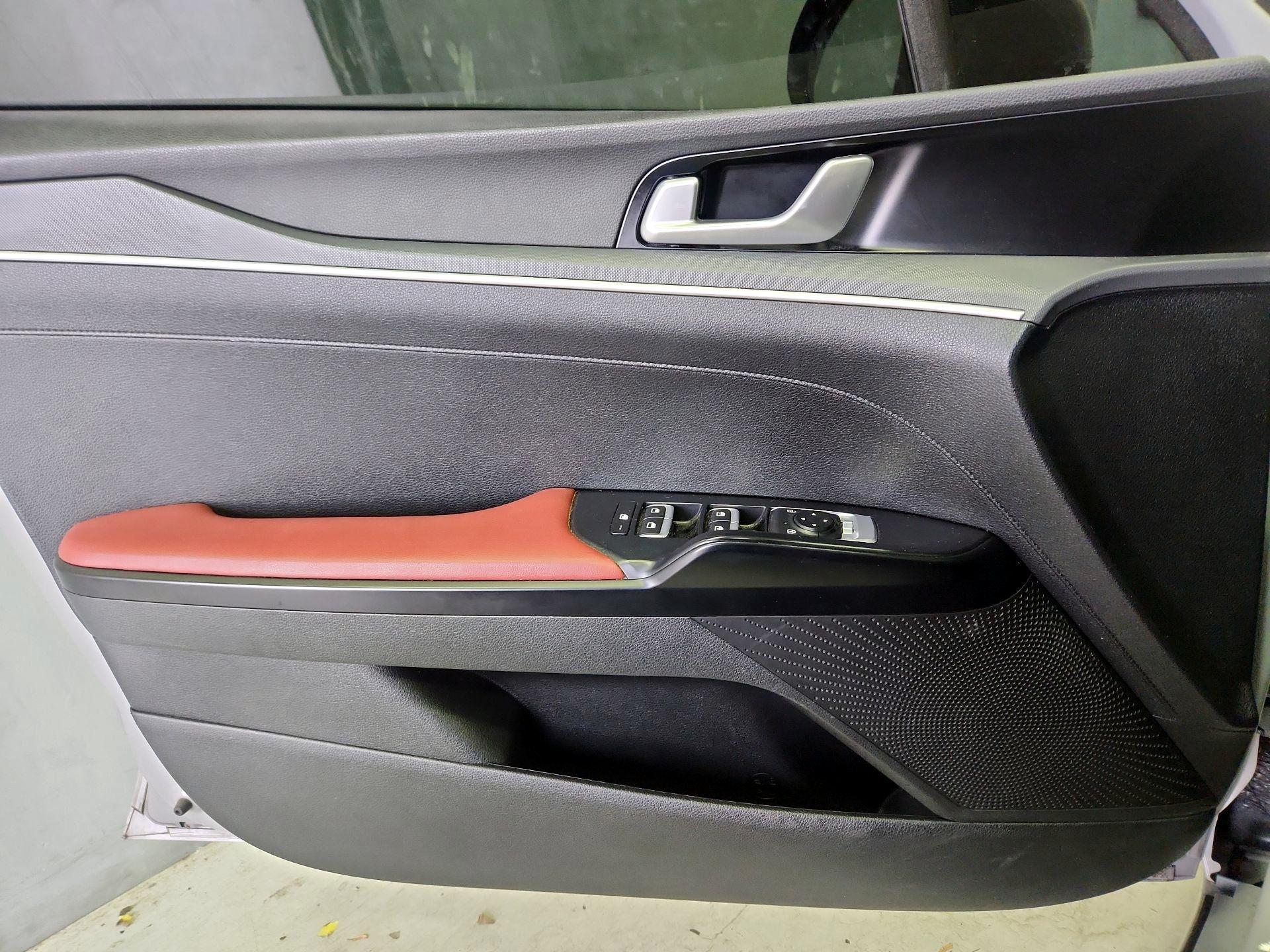 Thumbnail: 2023 Kia K5 - 12