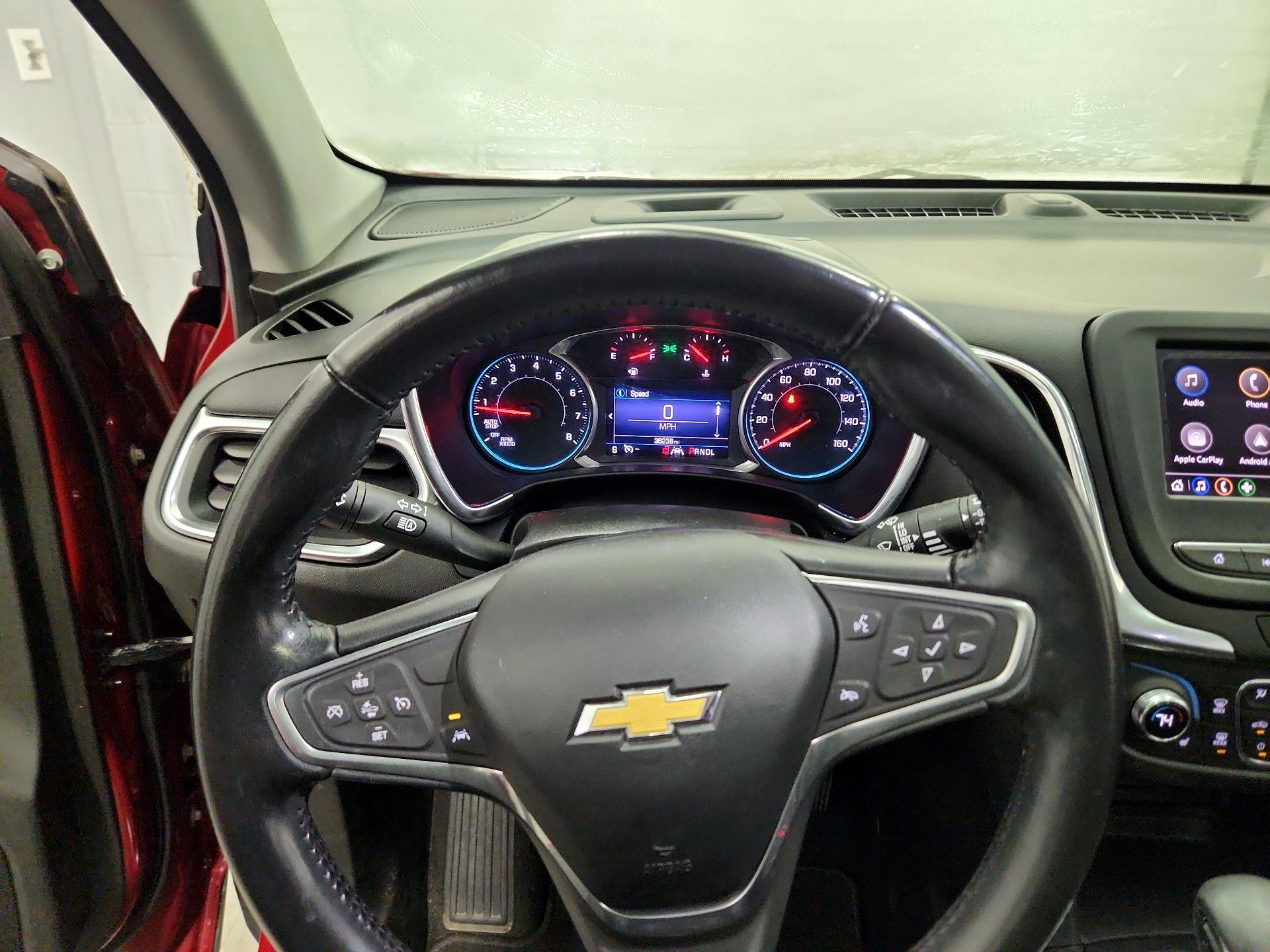 Thumbnail: 2022 Chevrolet Equinox - 10