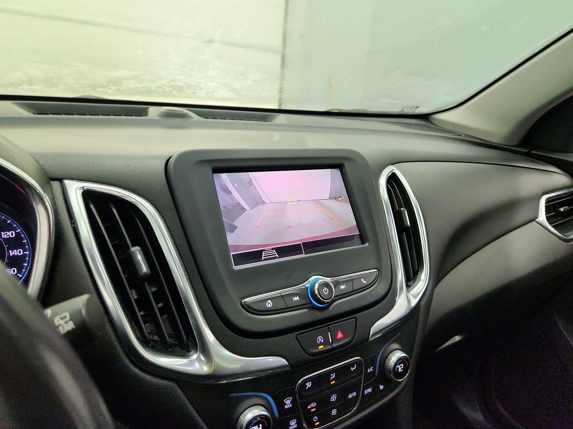 Thumbnail: 2022 Chevrolet Equinox - 14