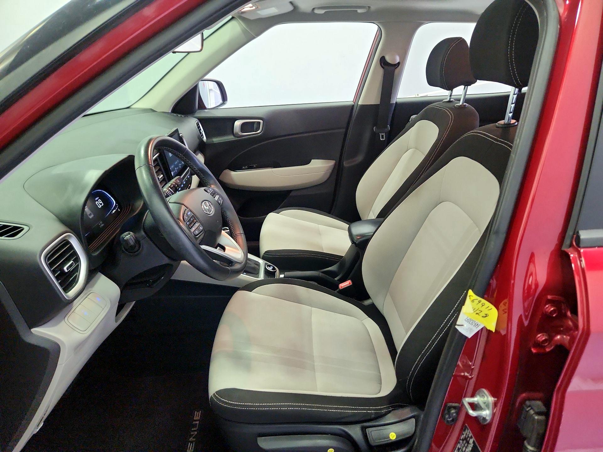 Thumbnail: 2024 Hyundai Venue - 11